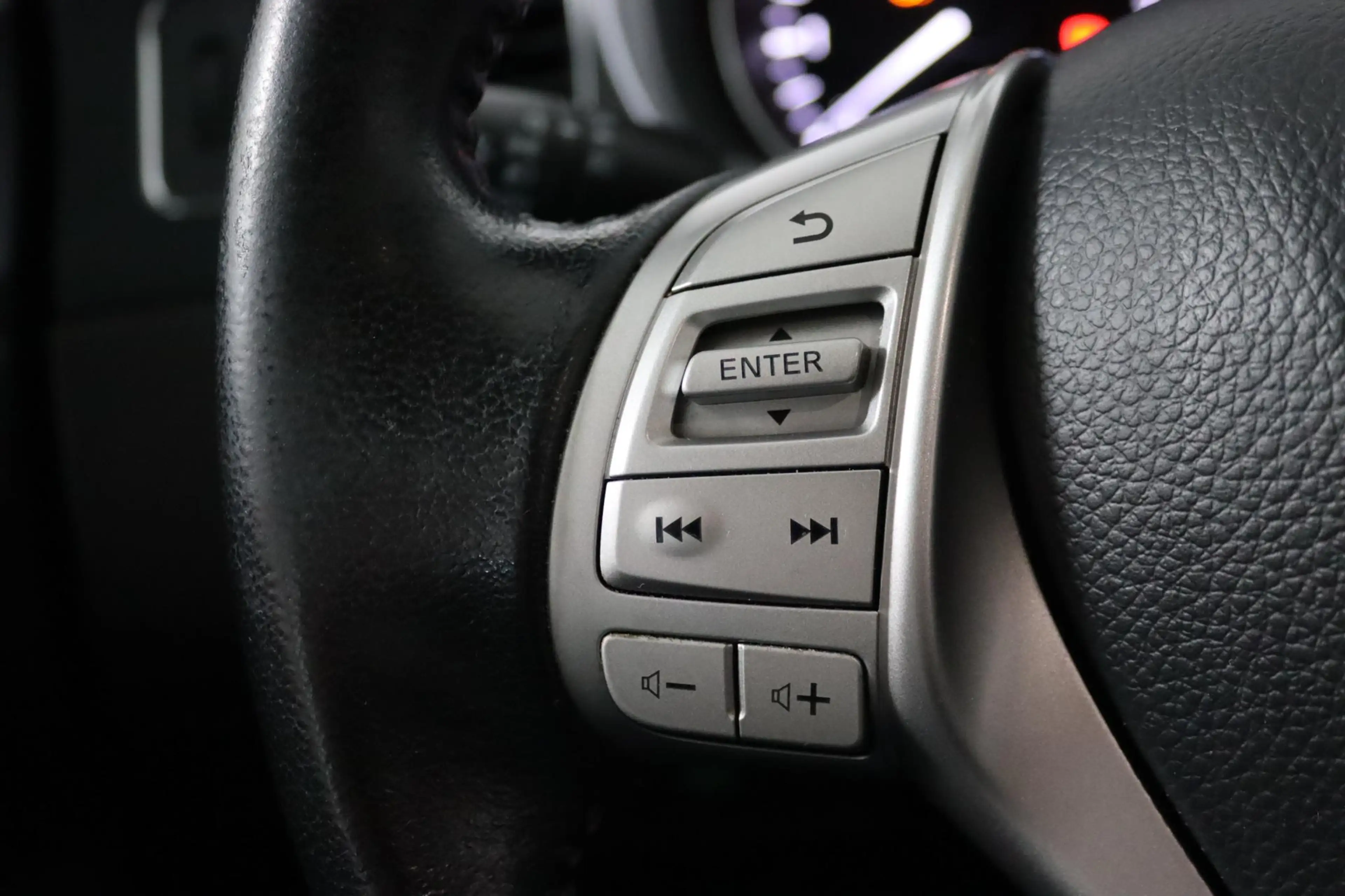 Nissan Pulsar 1.2 DIG-T Connect Edition Cruise Control, Keyless — photo 30