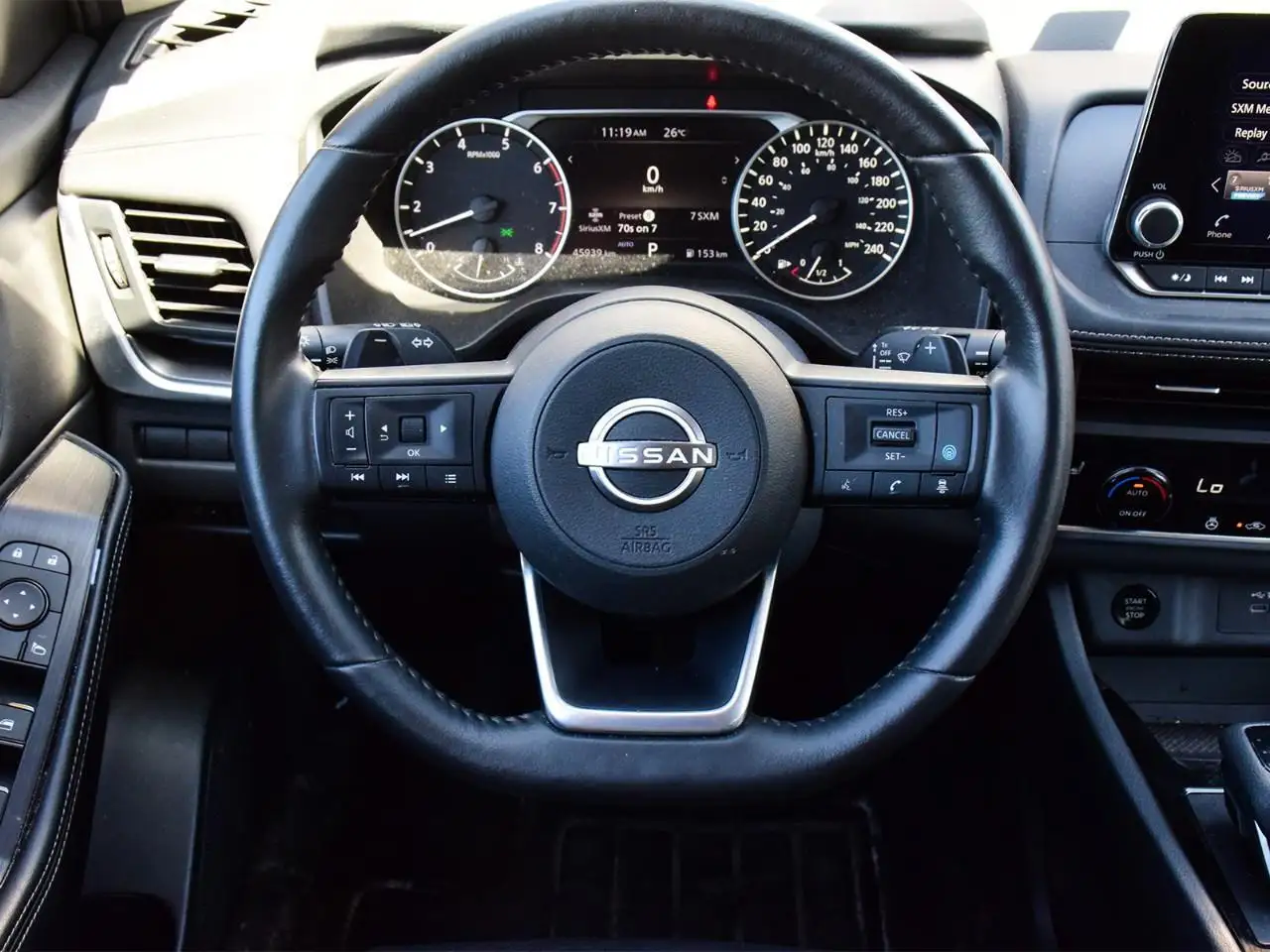 Nissan Rogue fotografie Nissan Rogue