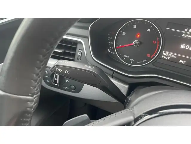 Audi A4 view 10