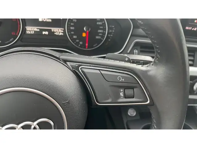 Audi A4 view 11