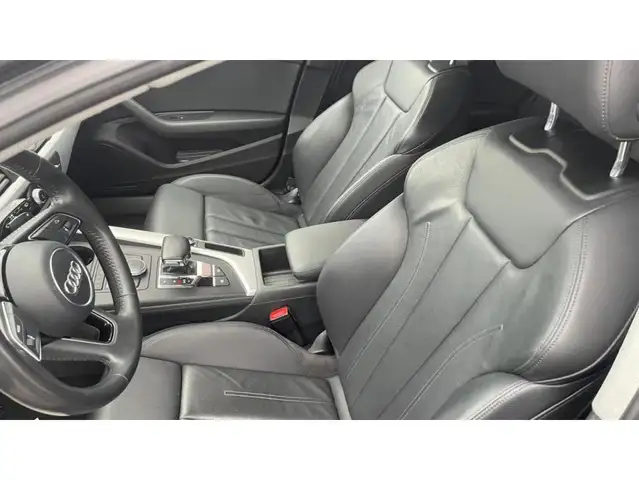 Audi A4 view 6