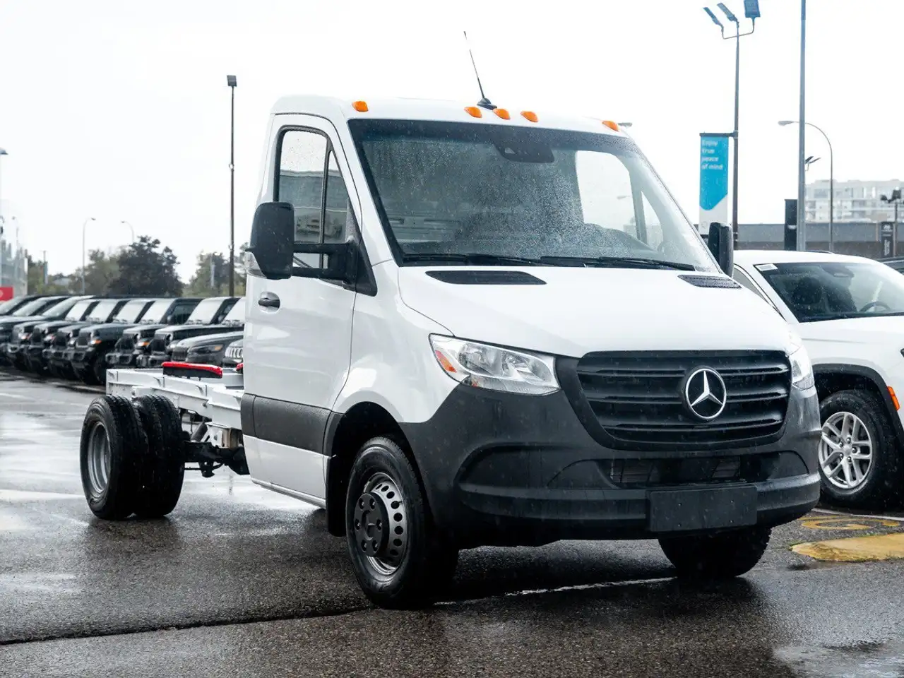 Mercedes-Benz Sprinter снимка Mercedes-Benz Sprinter