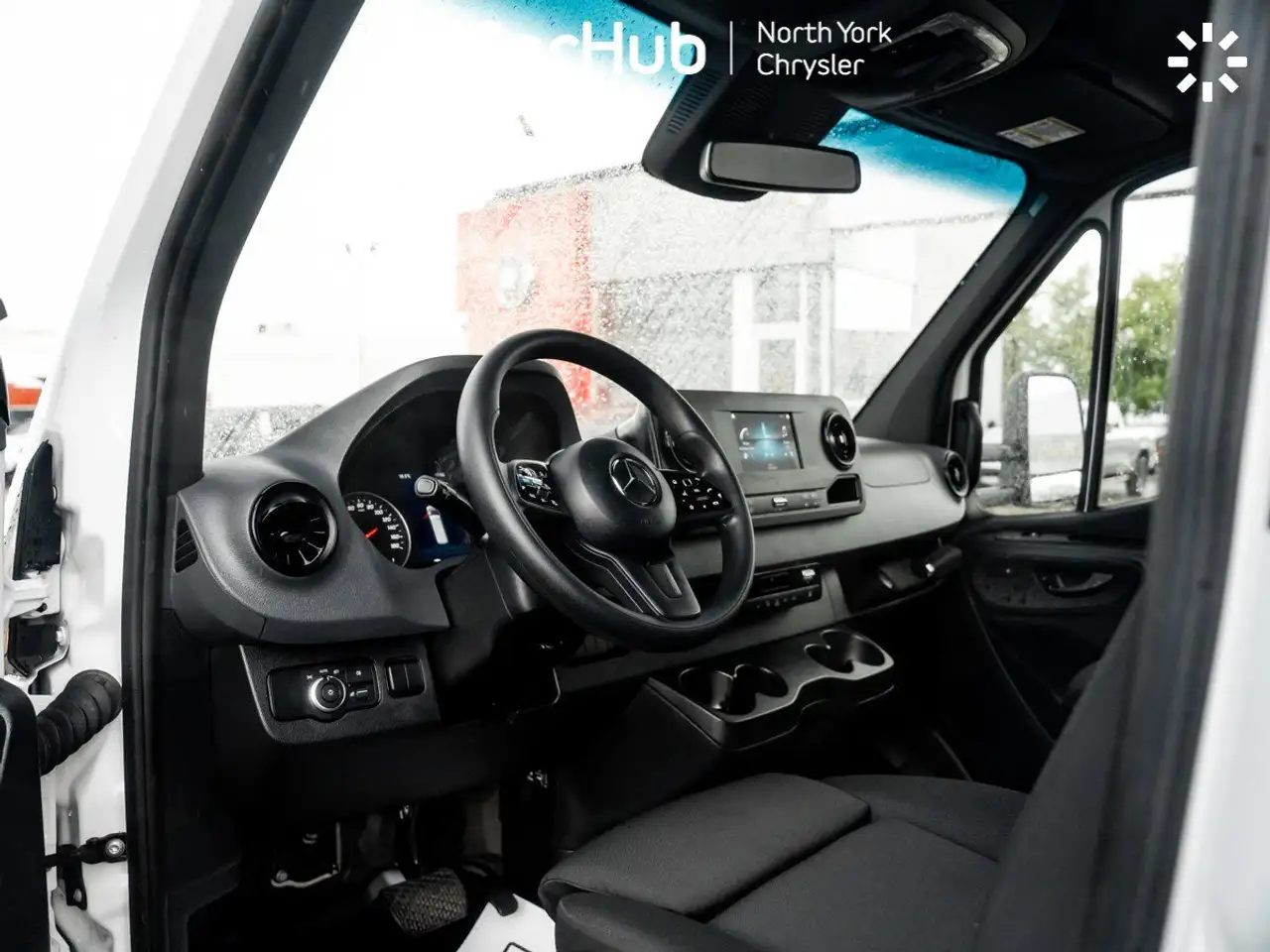 Mercedes-Benz Sprinter снимка Mercedes-Benz Sprinter