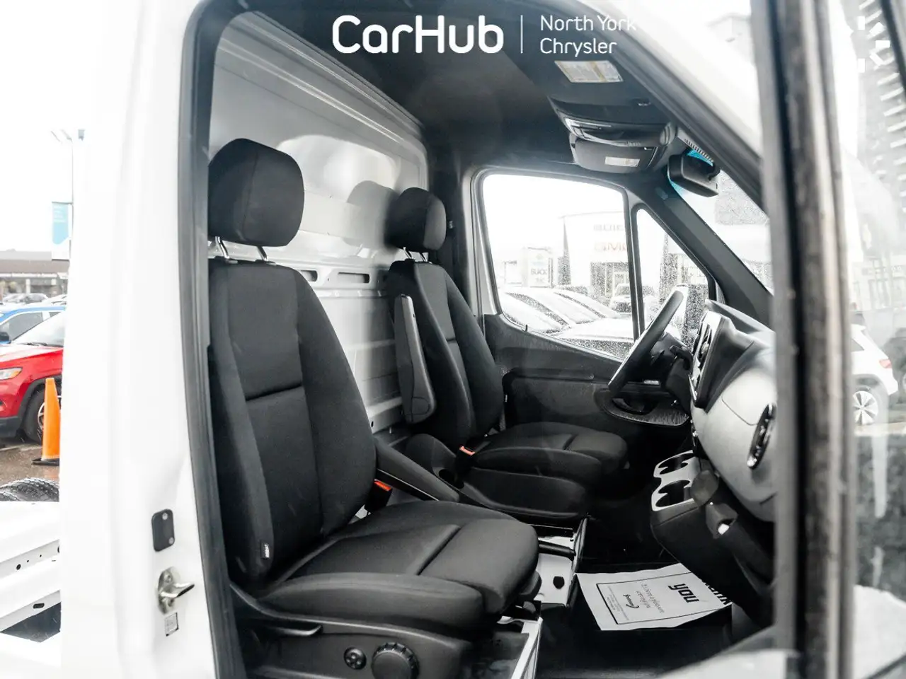 Mercedes-Benz Sprinter снимка Mercedes-Benz Sprinter