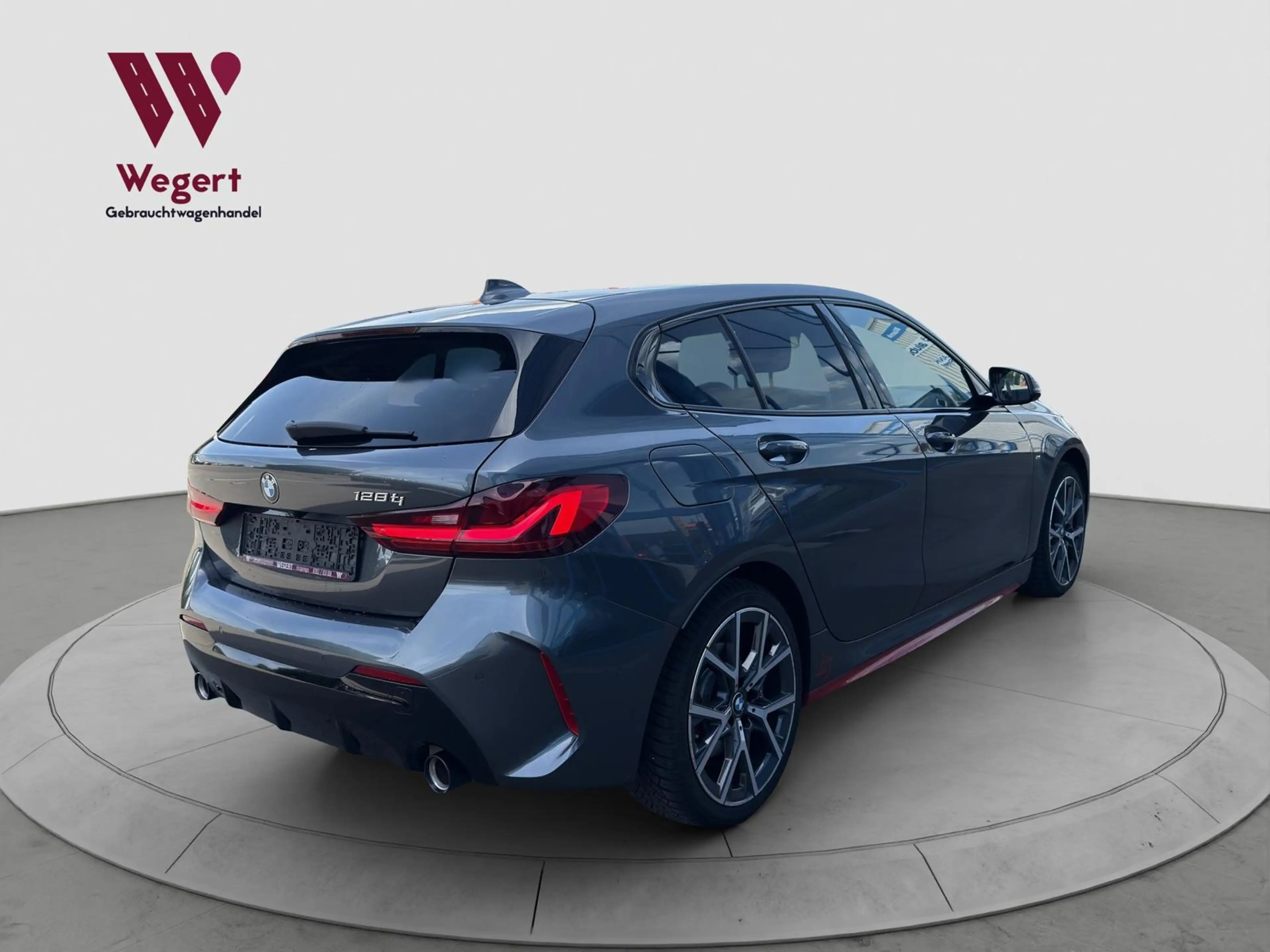BMW 128 ti*CARPLAY*SPUR*HUD*LED*RCAM*SCHADOW-LINE* — photo 9