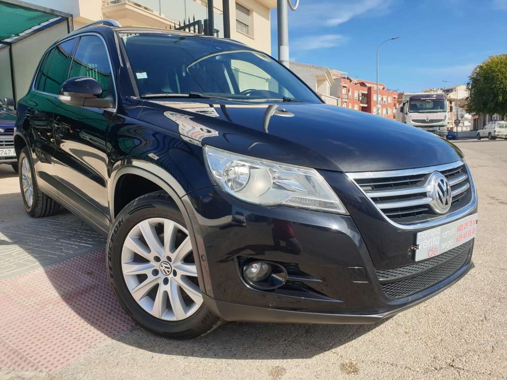 Volkswagen Tiguan 2.0TDI FD Advance BMT - foto 1