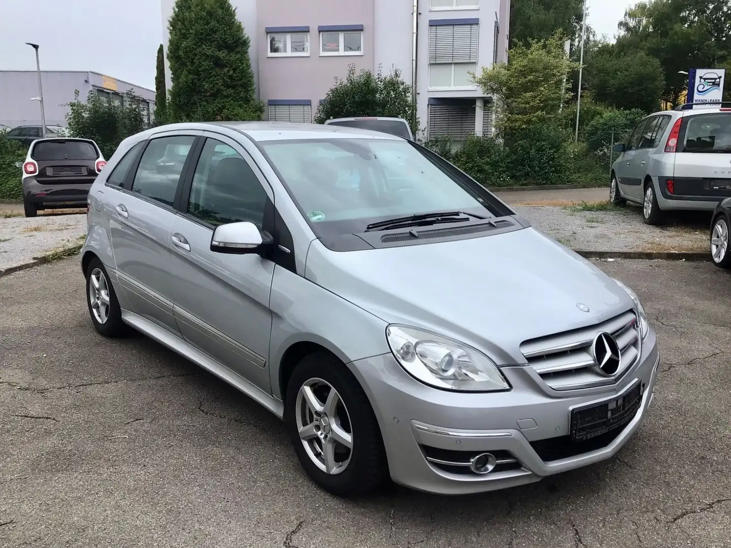 Mercedes-Benz B 180 BlueEfficiency 2.Hand von OPA Argintiu - 1