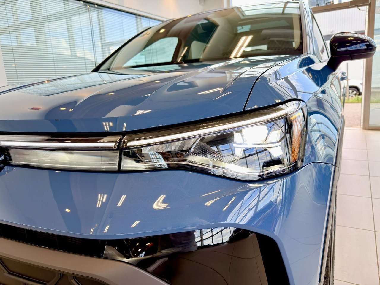 2026 Volkswagen Taos Comfortline Black Edition Traction intégrale, toit — снимка 1