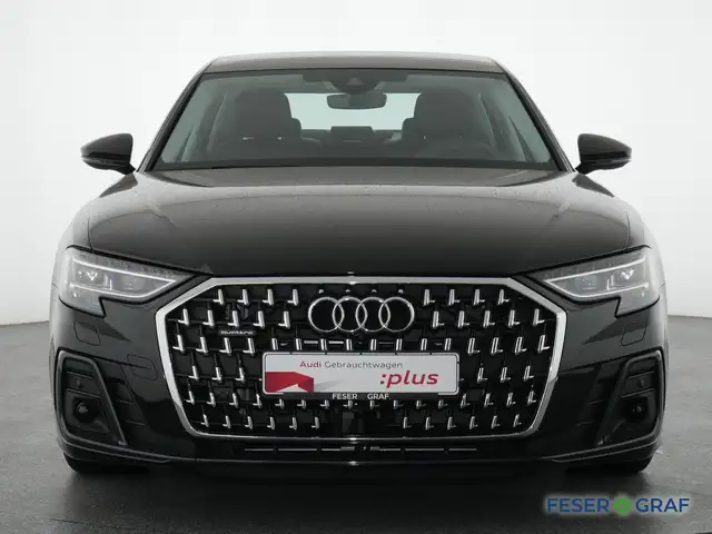 Audi A8 view 13