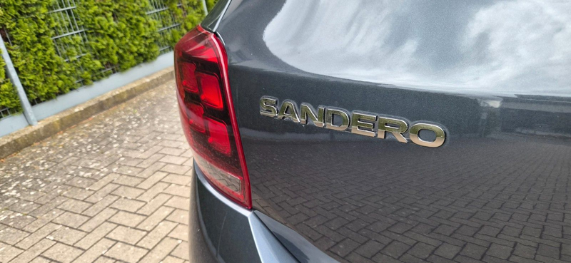 Dacia Sandero SCe 75 Essential 1 Hand — photo 9