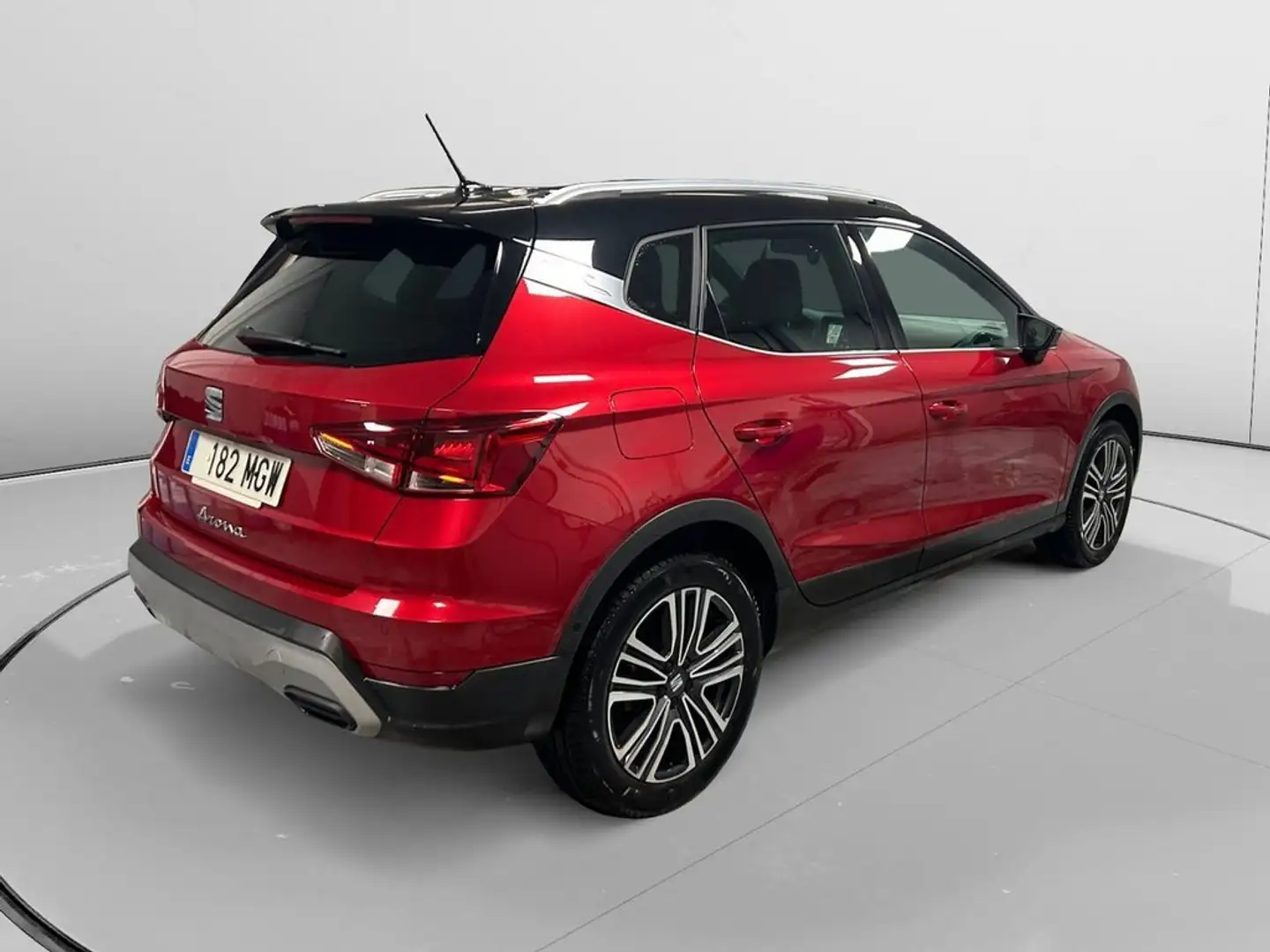 SEAT Arona 1.0 TSI S&S Xperience XS 110 Rojo - 2