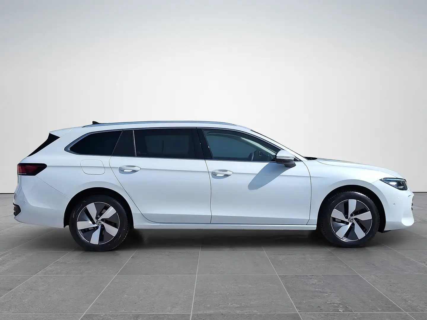 Volkswagen Passat Variant Business eTSI DSG Weiß - 2