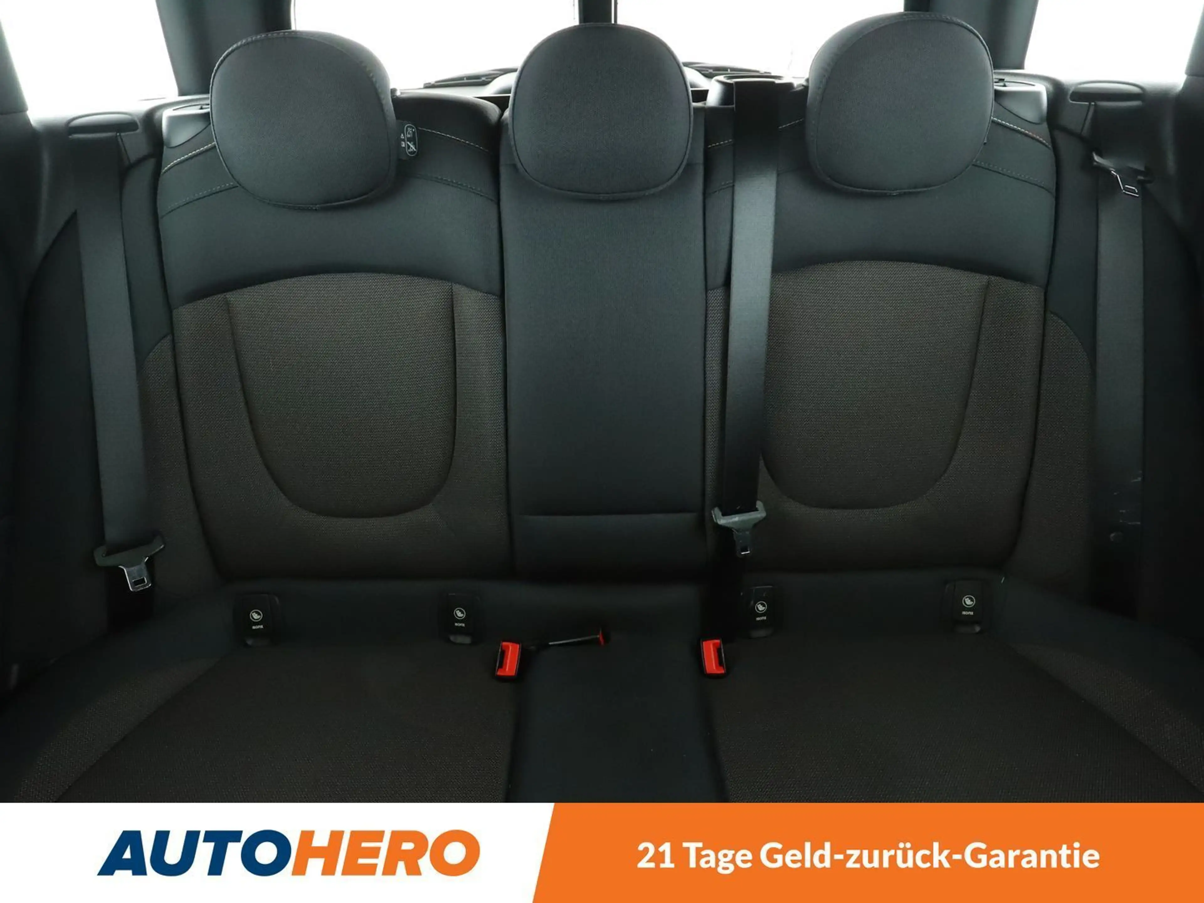 MINI One Clubman One Aut.*NAVI*TEMPO*PDC*SHZ*ALU*KLIMA* — photo 15