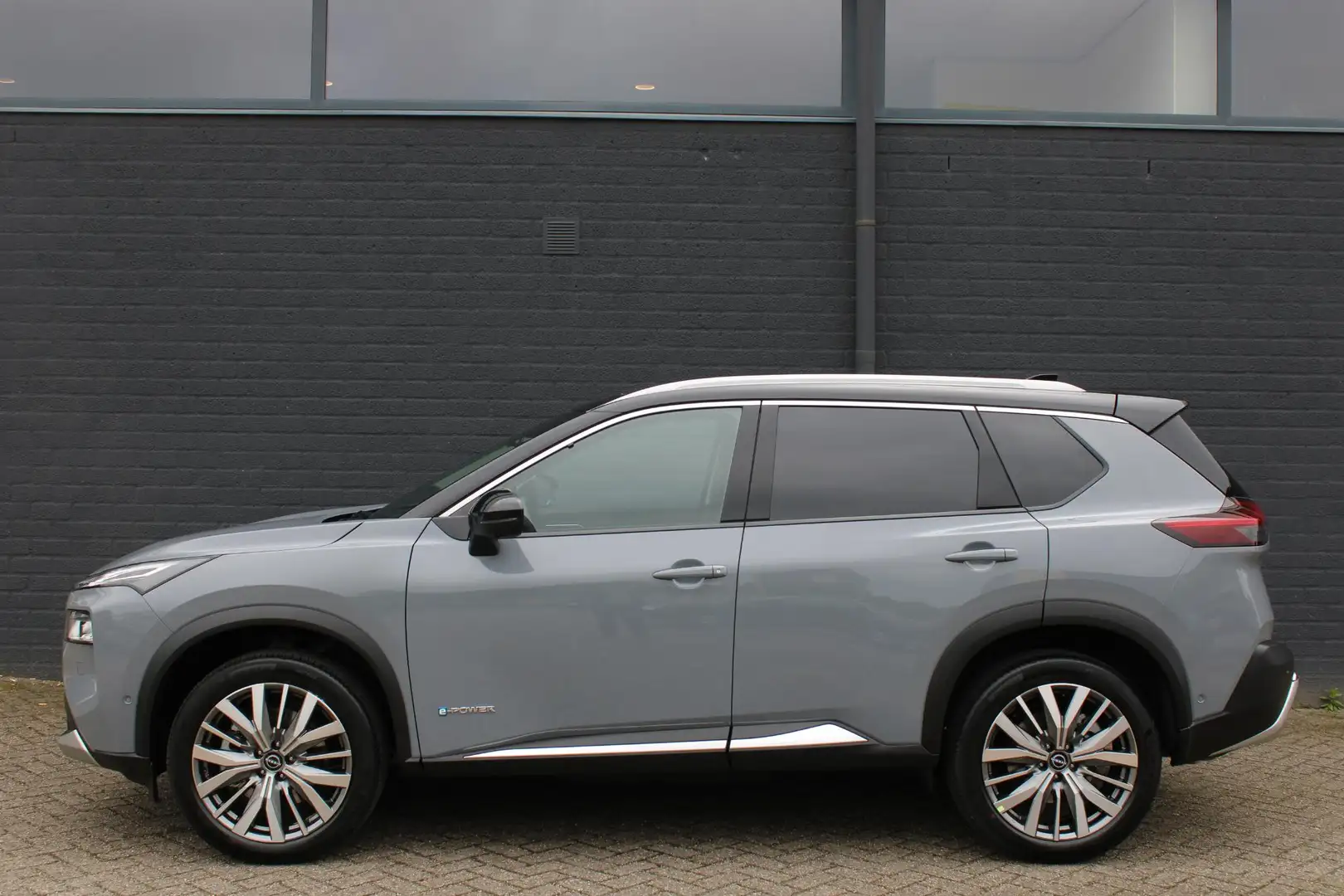 Nissan X-Trail 1.5 e-4orce Tekna Plus 4WD 7p. ACTIE PRIJS | GEHEE Grijs - 2