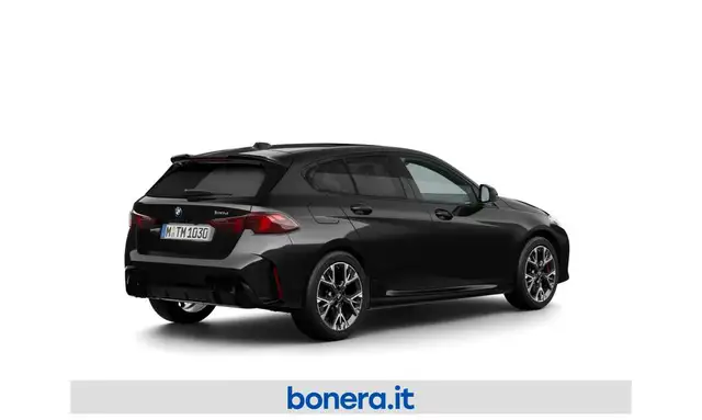 BMW 1 Series view 2