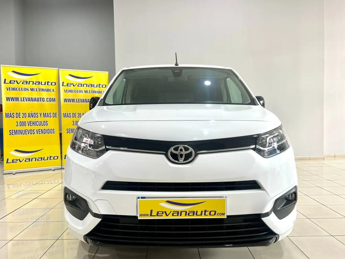 Toyota TOYOTA Proace City Verso Familiar  Manual de 5 Pue Blanco - 2