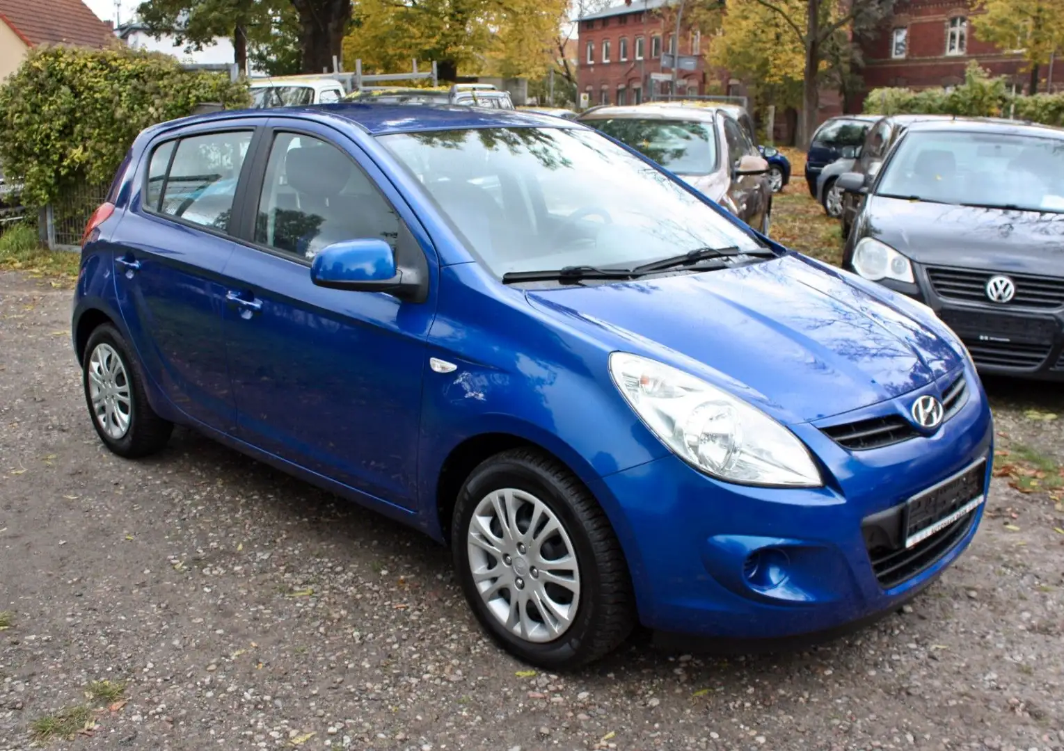 Hyundai i20 Comfort / 1.Hand/TÜV/AU 10/2027 Blau - 1