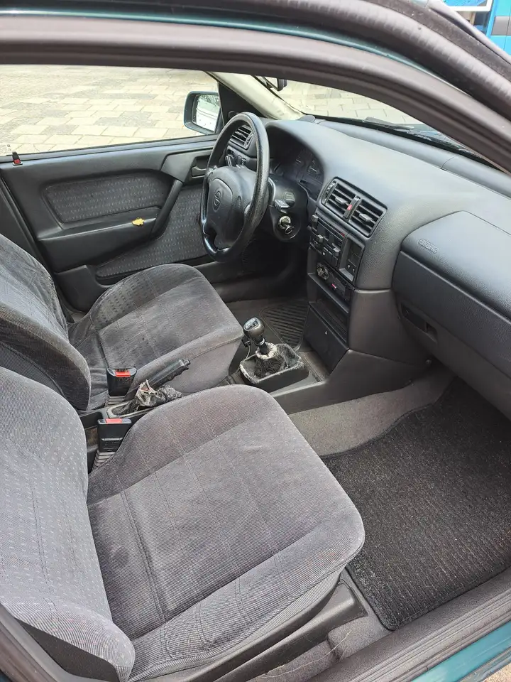 Opel Vectra GL, foto 8