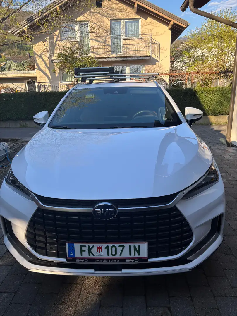 BYD Tang 86,4 kWh Flagship Blanco - 1