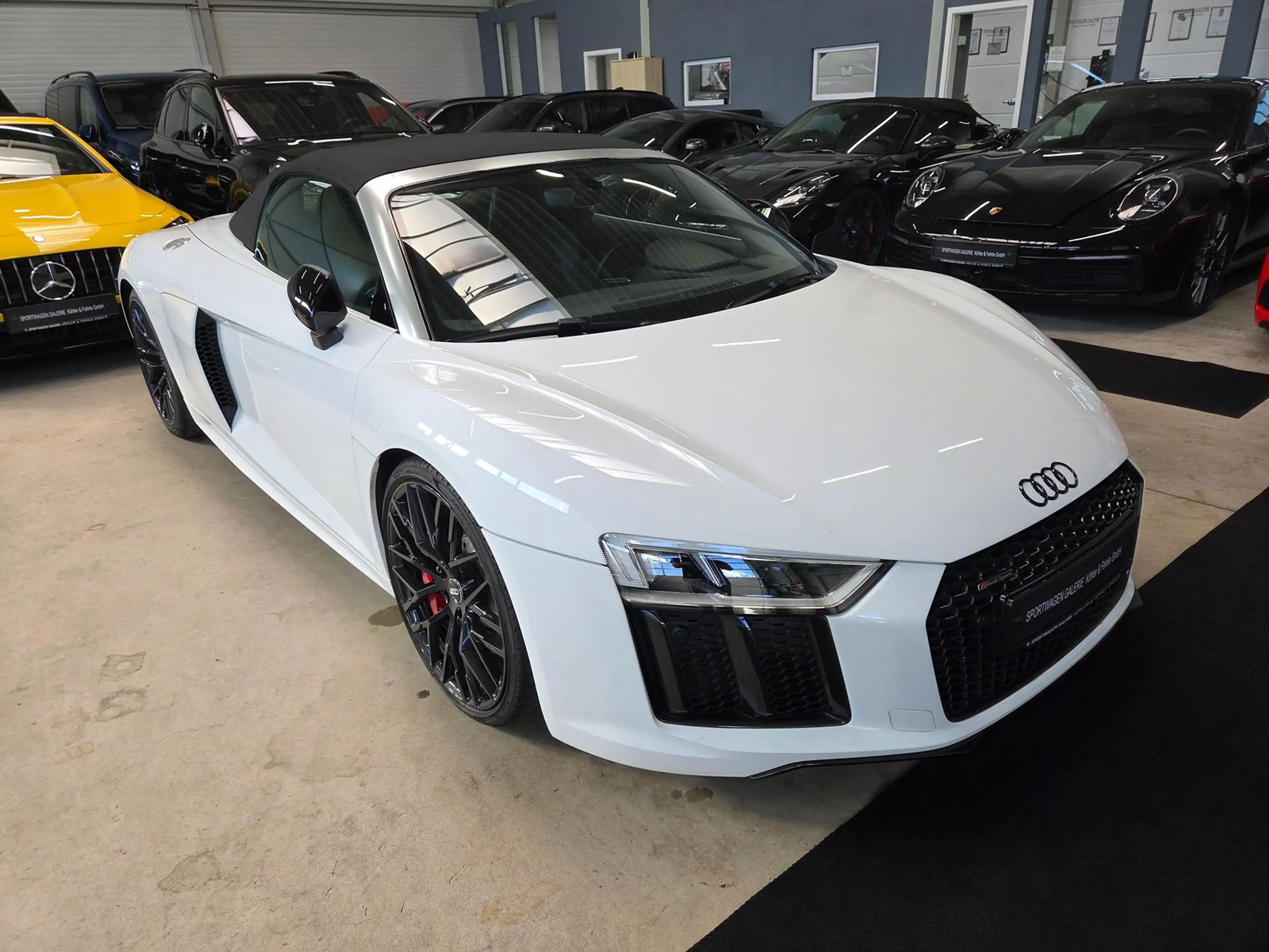 Audi R8 5.2 FSI RWS/Keyless/Sport-AGA/Pre-OPF/*940€ — photo 8