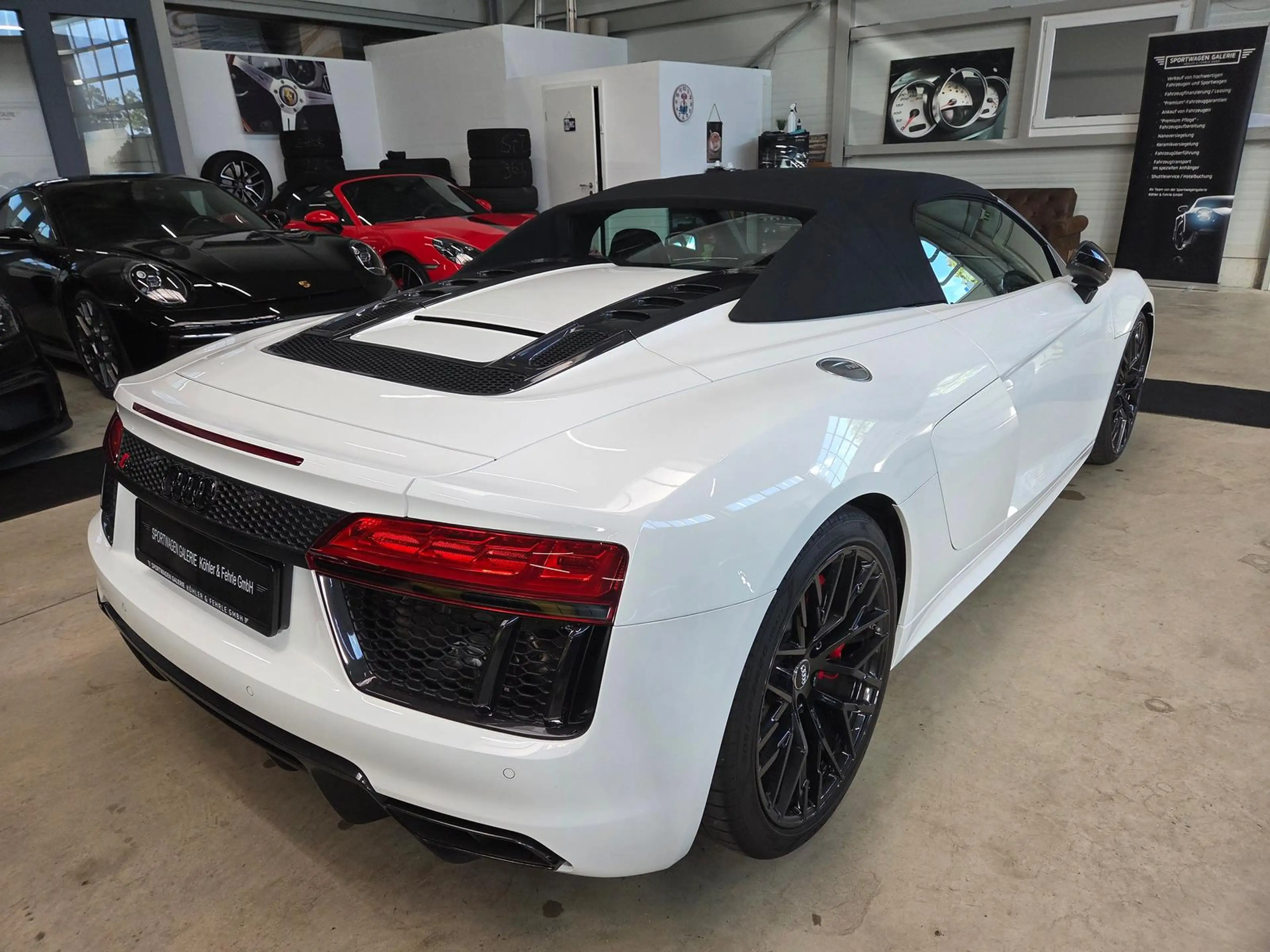 Audi R8 5.2 FSI RWS/Keyless/Sport-AGA/Pre-OPF/*940€ — photo 11