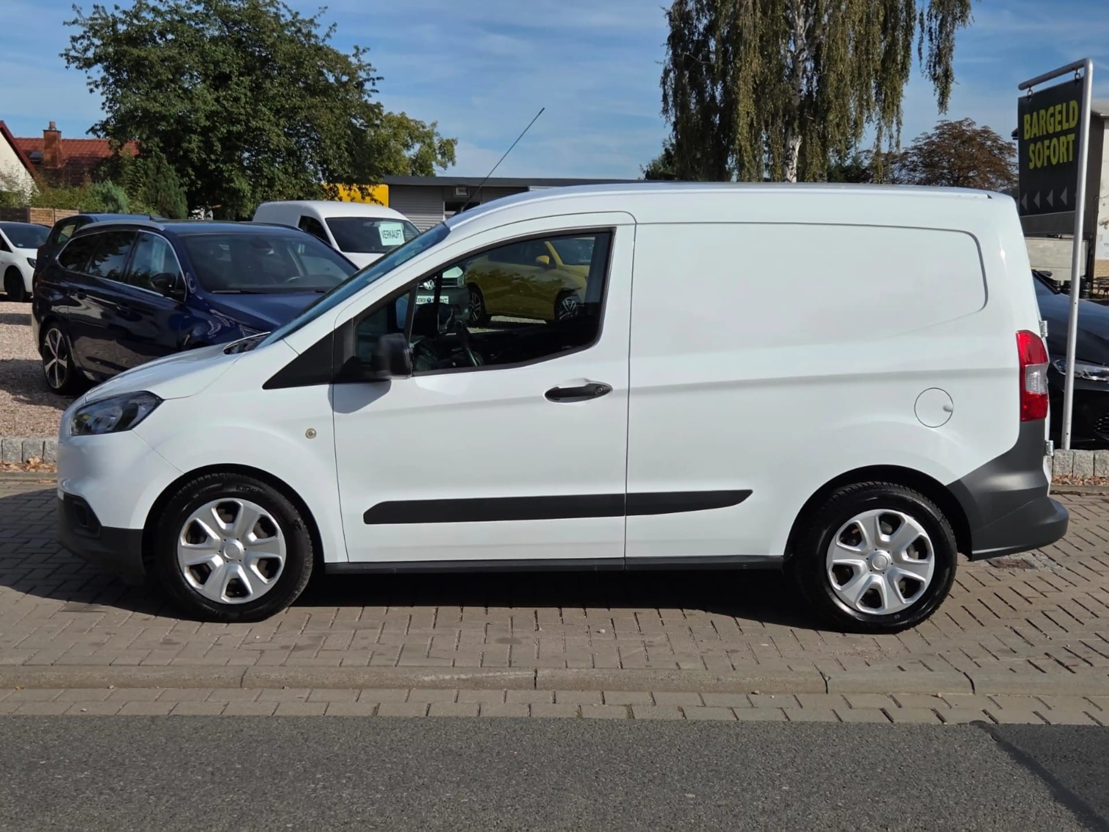 Ford Transit Courier "Trend",  1.Hand,  Klima, Mwst. — photo 9