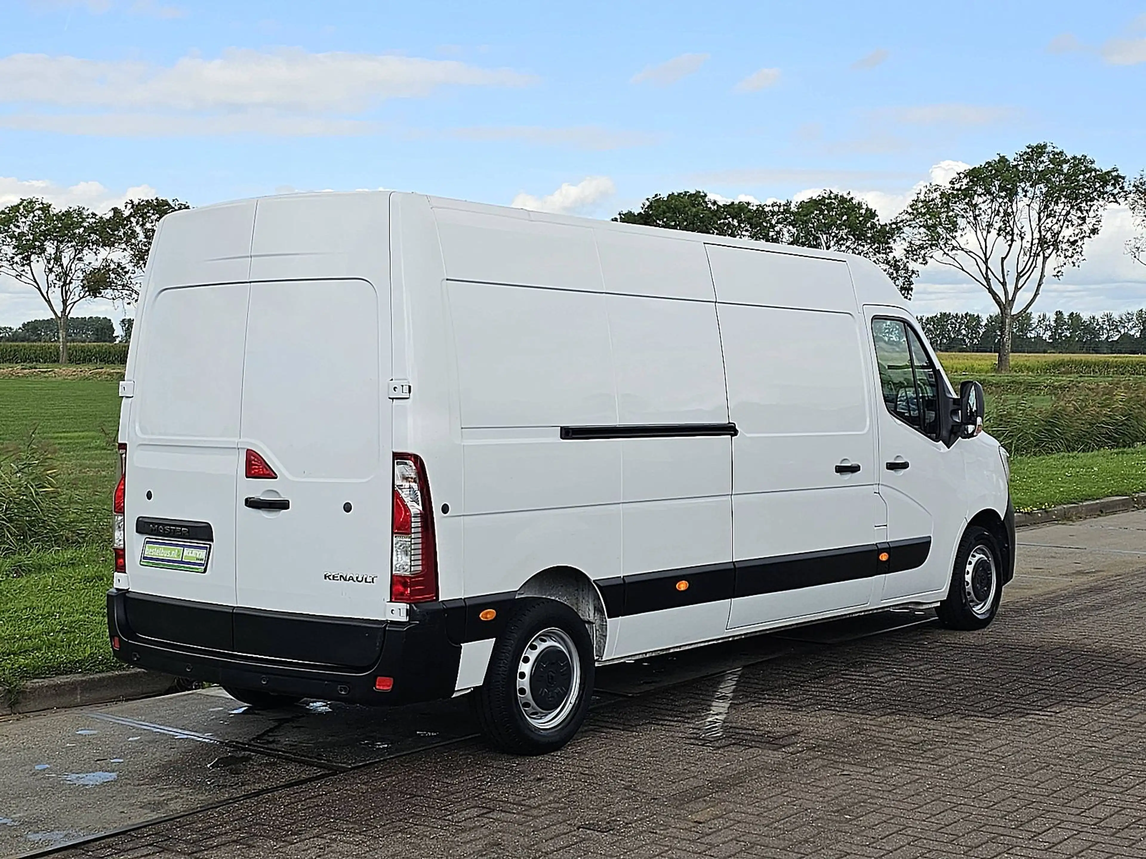 Renault Master T35 2.3 dCi 150 L3H2 Energy Comfort Cruise control — photo 3