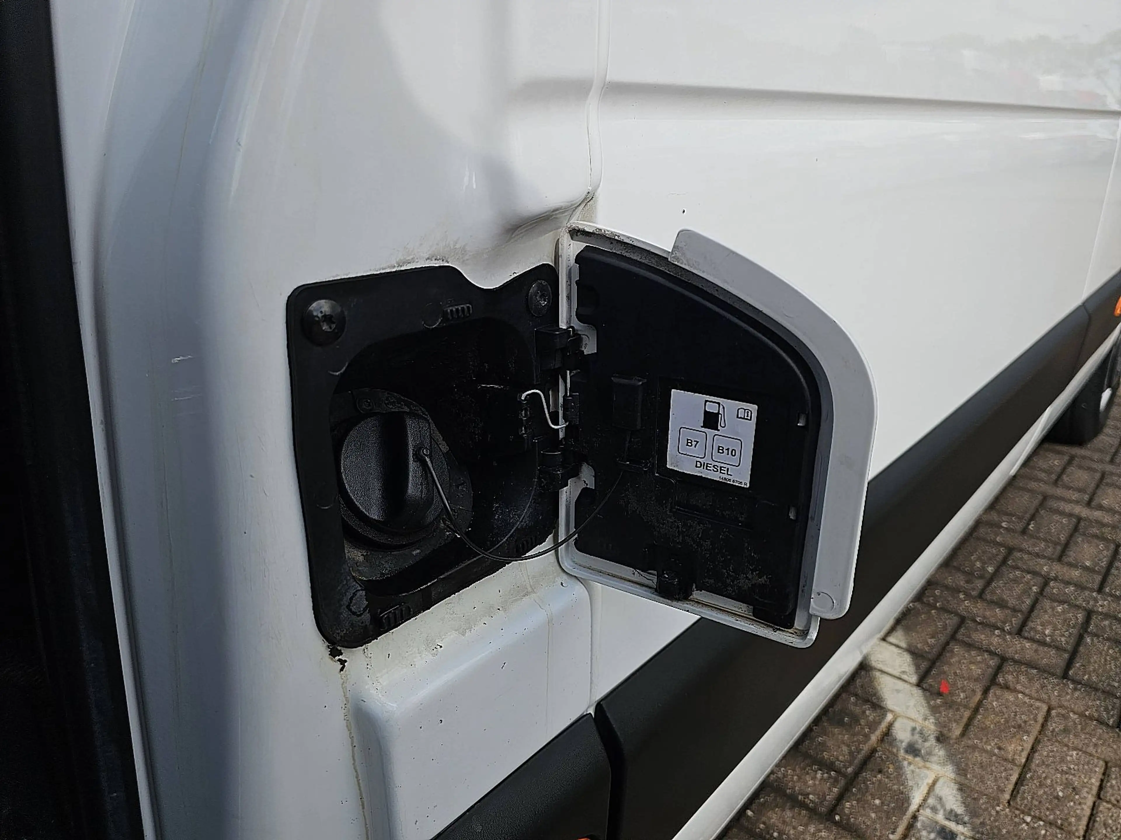 Renault Master T35 2.3 dCi 150 L3H2 Energy Comfort Cruise control — photo 16