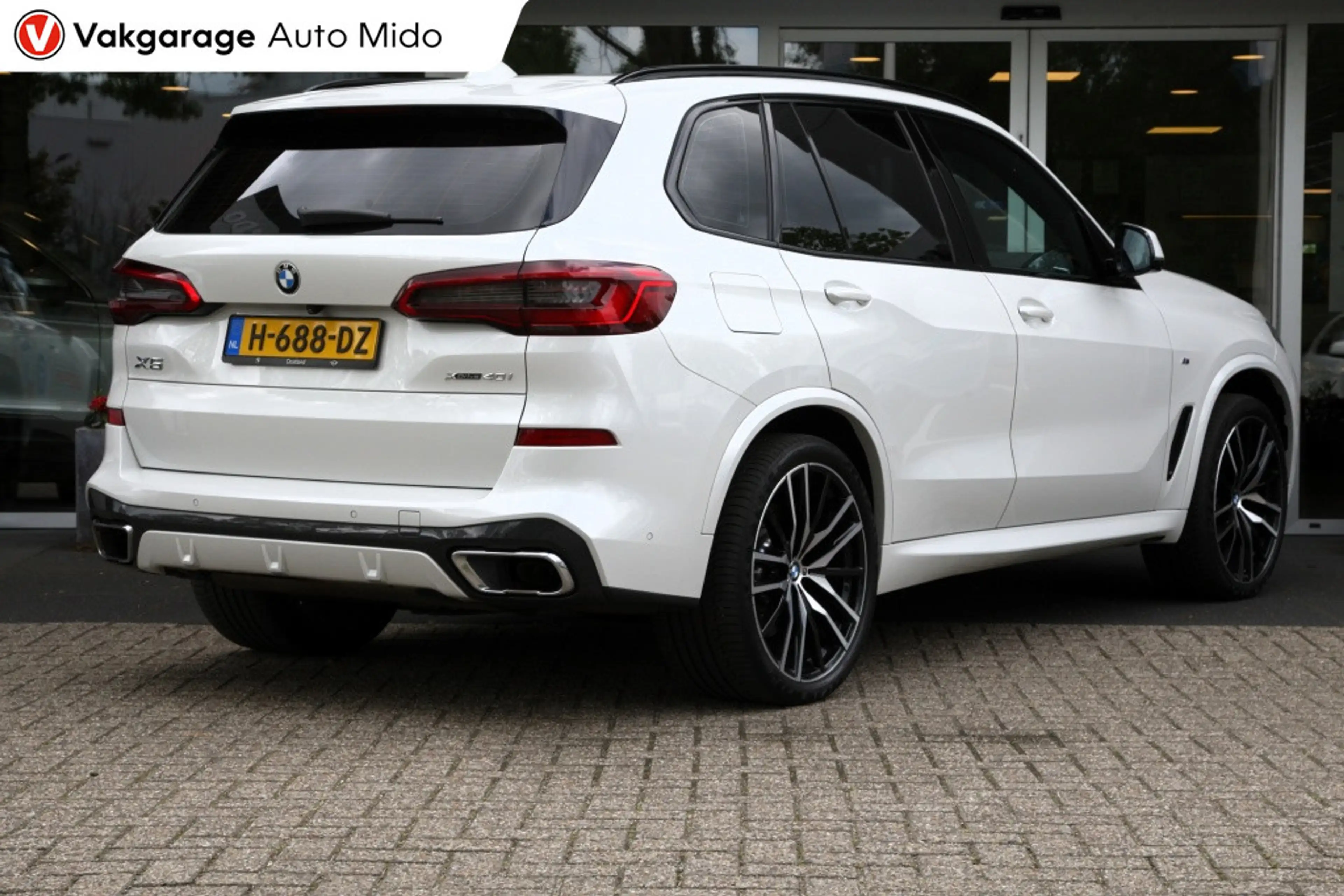BMW X5 xDrive40i High Executive M-Sport | 7-persoons | NL — photo 2