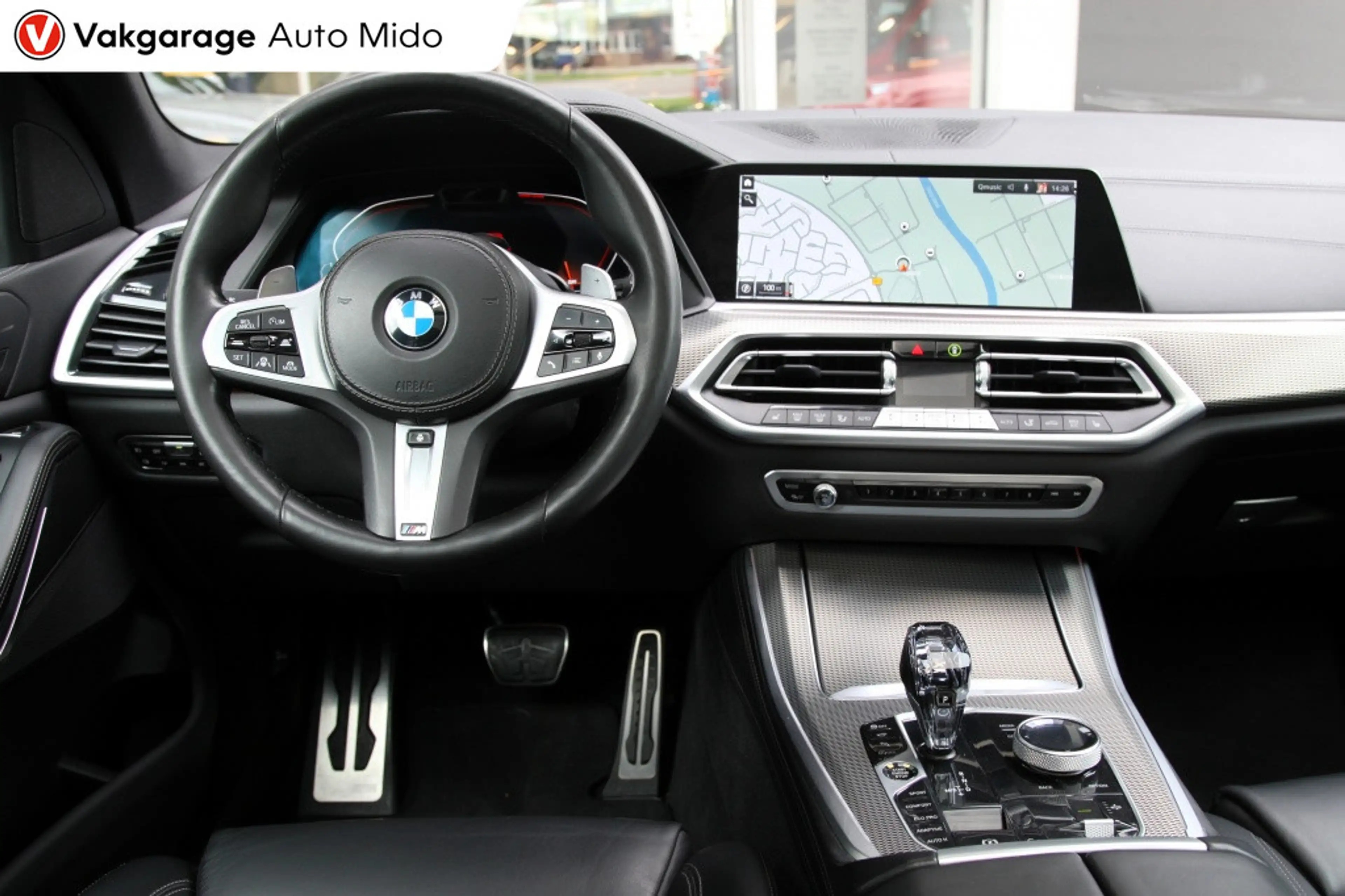 BMW X5 xDrive40i High Executive M-Sport | 7-persoons | NL — photo 3