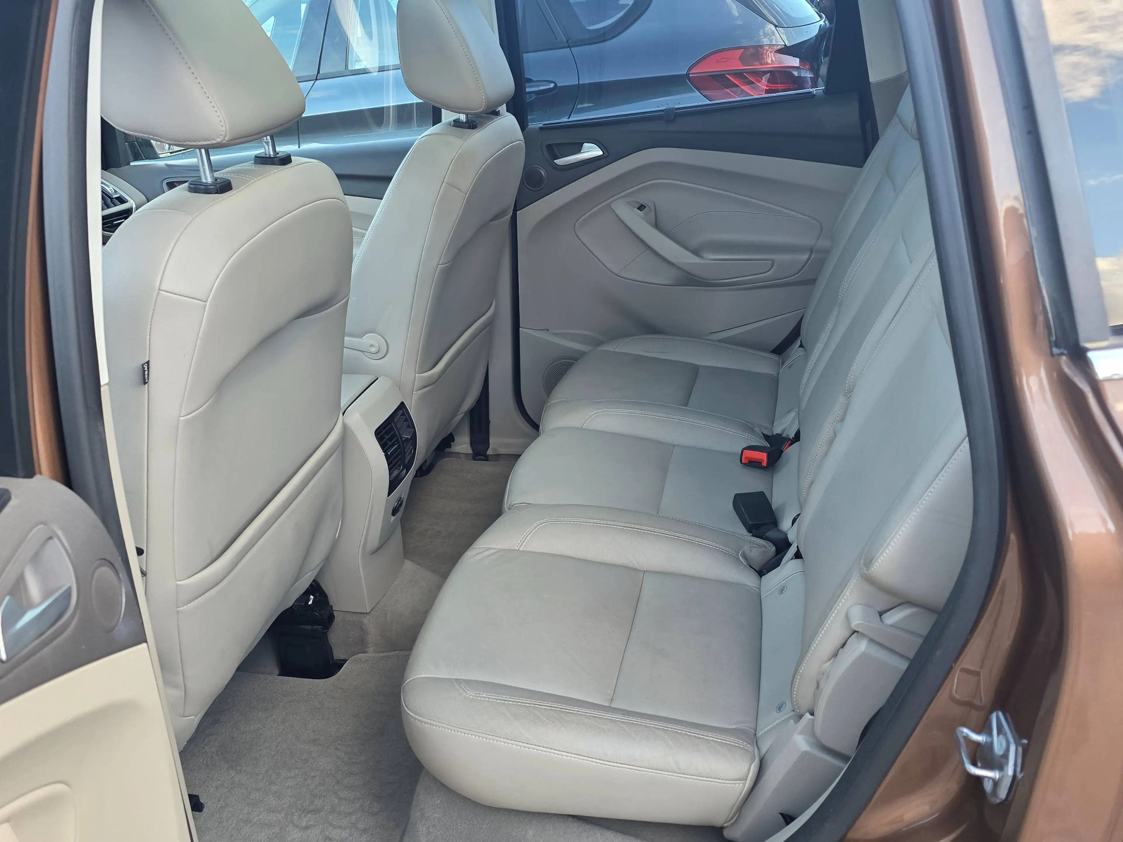 Ford C-Max C-Max 2.0 TDCi Aut. Titanium/1.Ha/Leder/Pano/AHK/Sitzh. — photo 11