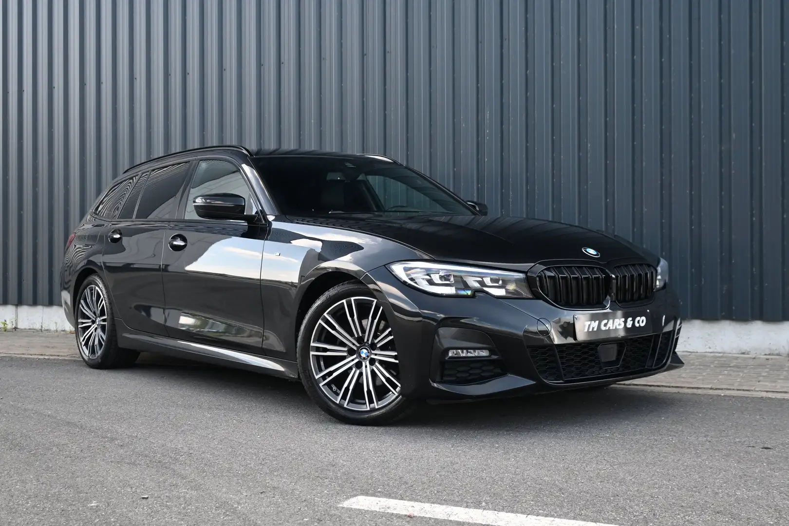 BMW 320 190PK M pakket, LED, ACC, Trekh, Leder, zetelv BTW Nero - 1