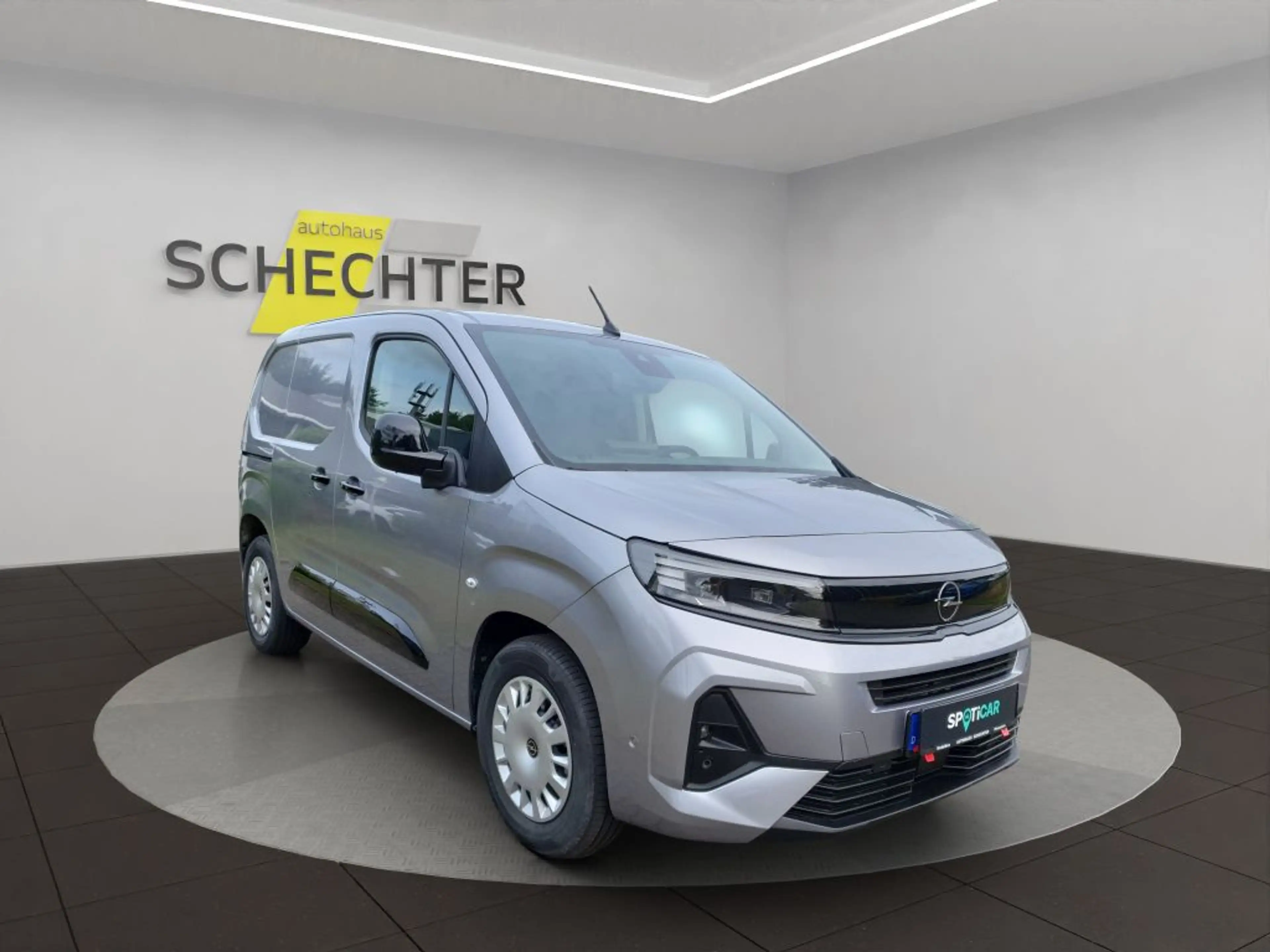 Opel Combo-e Cargo (50-kWh) L1 EHZ — photo 7