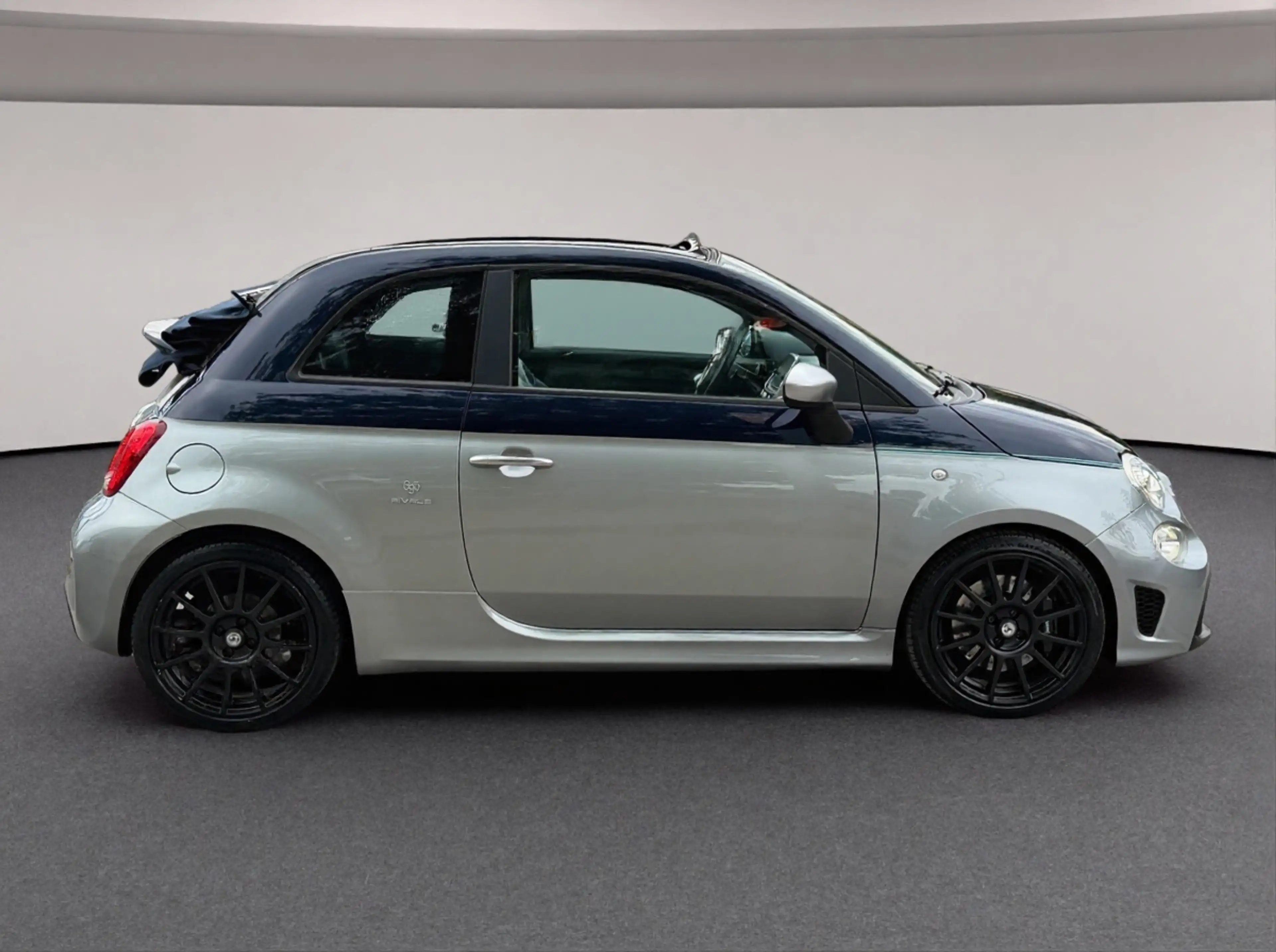Abarth 695C Cabrio RIVALE — photo 12