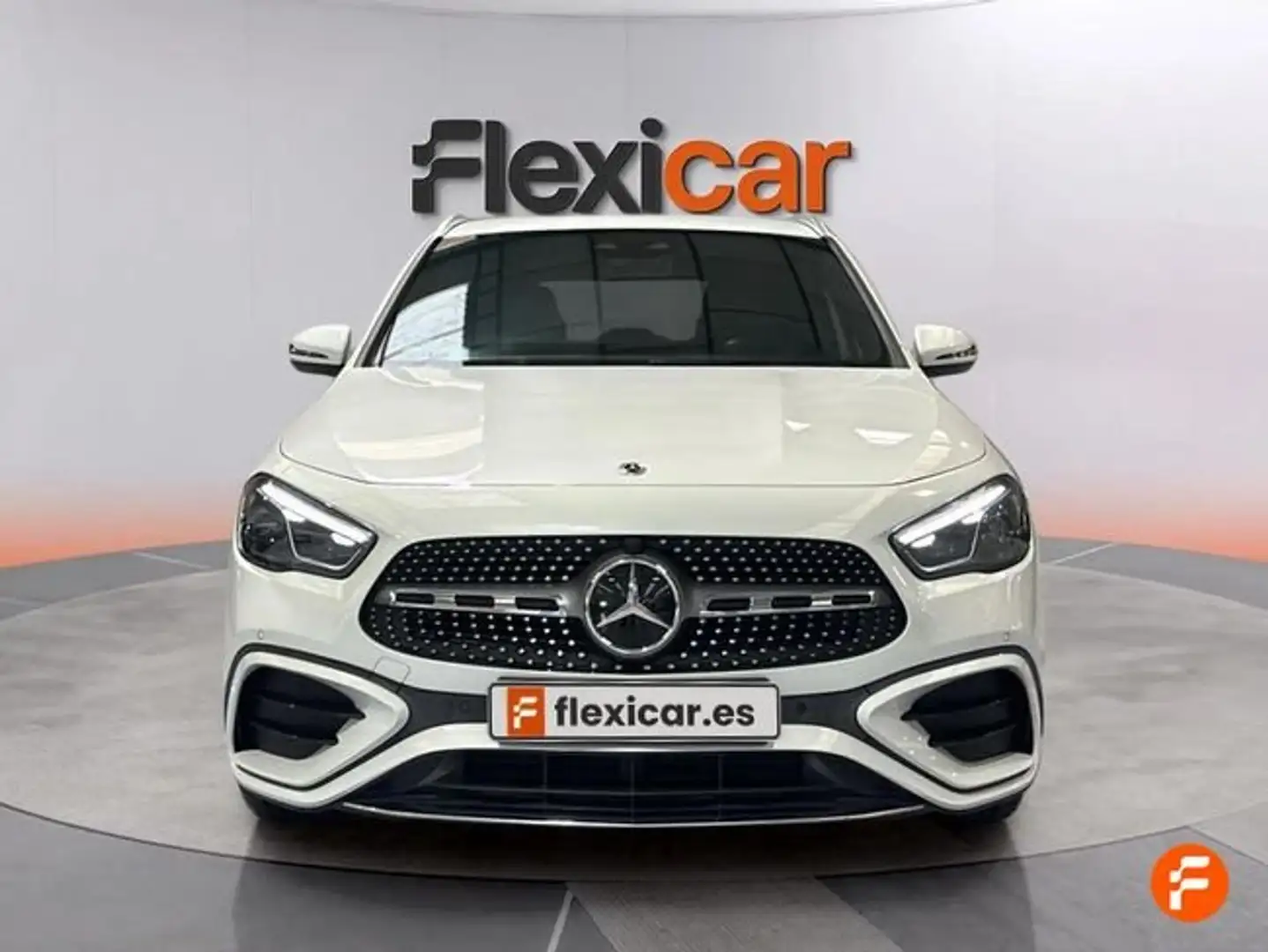 Mercedes-Benz GLA 220 220d 4Matic 8G-DCT Blanco - 2