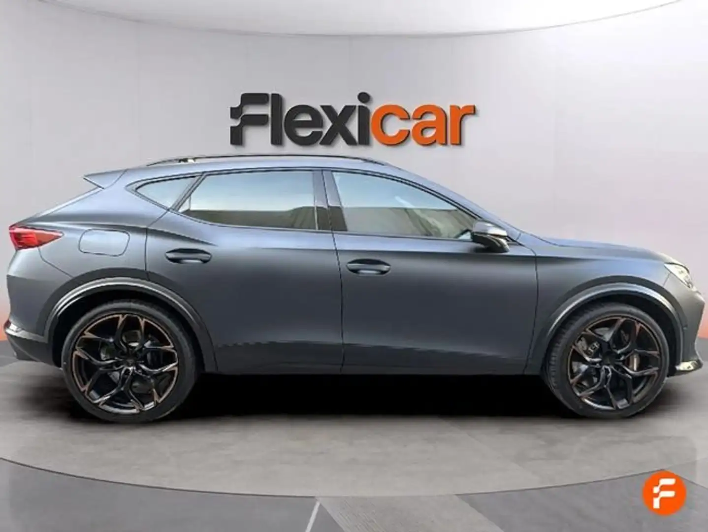CUPRA Formentor 2.5 TSI 390 VZ5 DSG 4Drive Gris - 2
