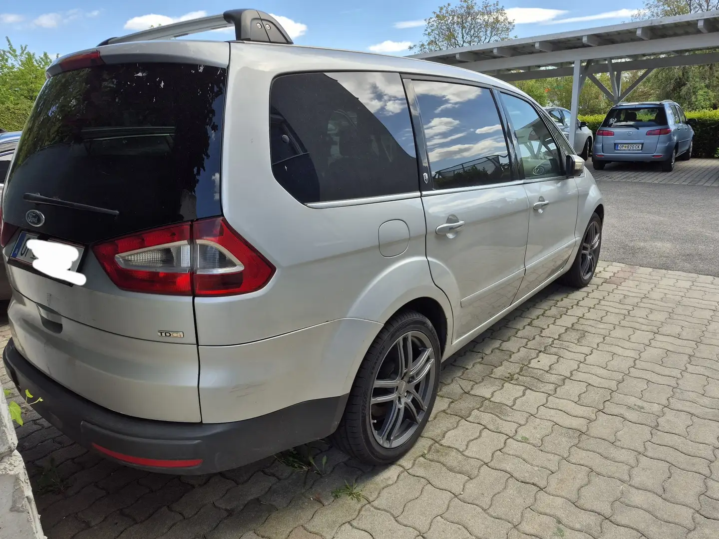 Ford Galaxy Ghia 2,0 TDCi DPF - 1