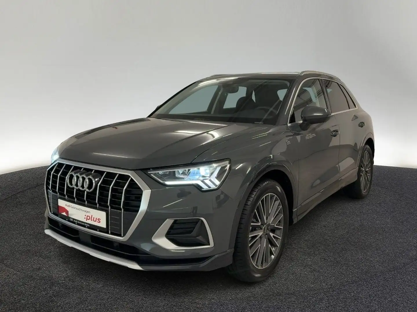 Audi Q3 advanced 35 TFSI S tr. AHK LED PDC NAVI Grau - 2