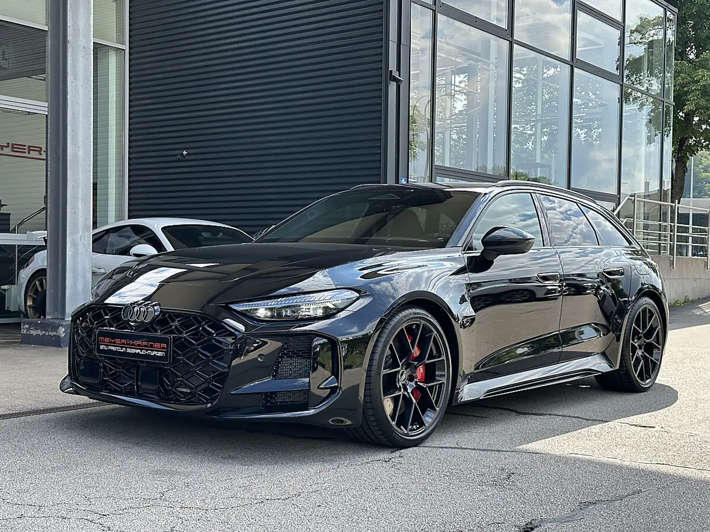 Audi RS5 Avant PHEV quattro Tiptronic / Bang & Olufsen /... Schwarz - 2