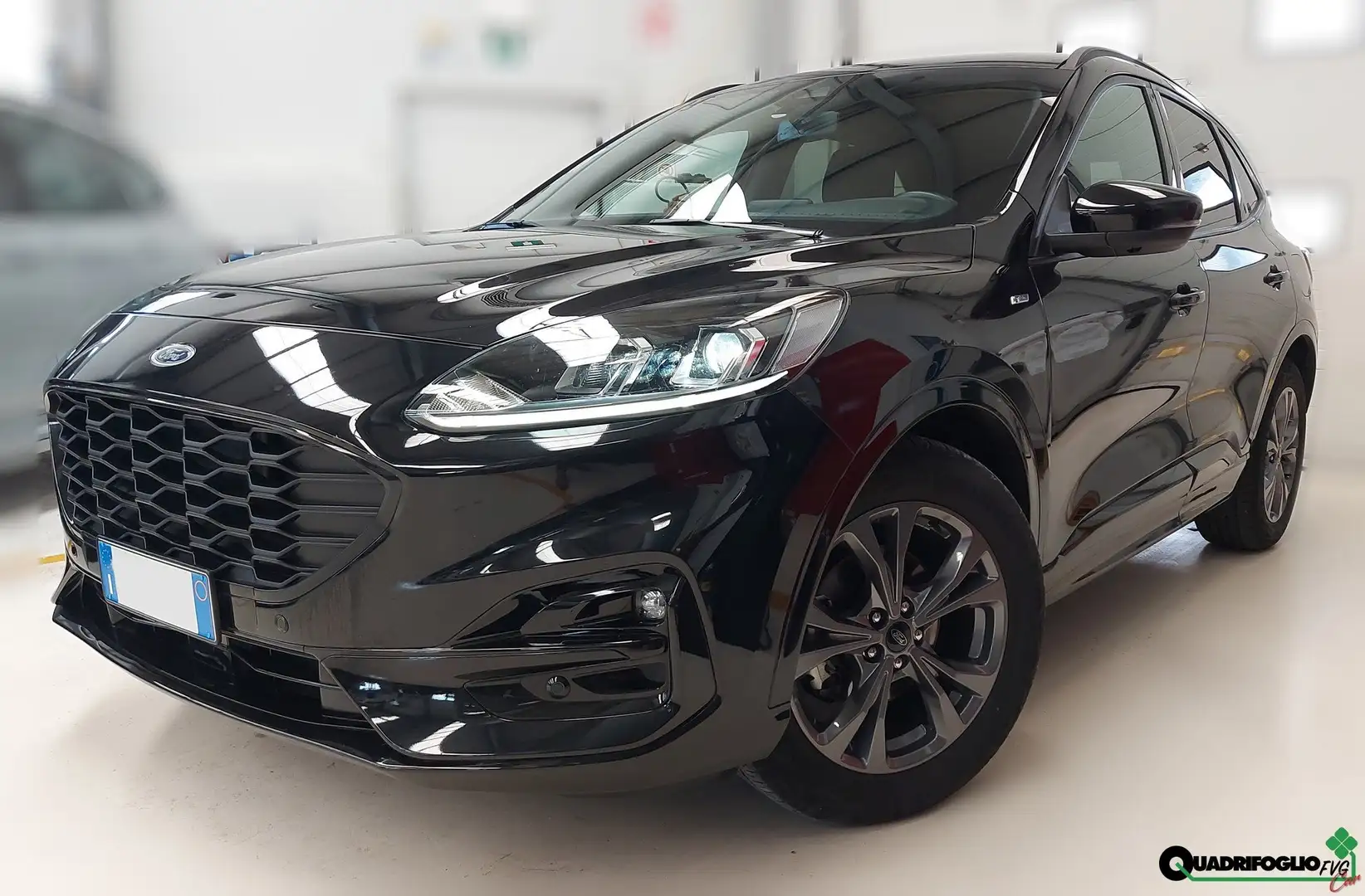 Ford Kuga Kuga 1.5 ecoblue ST-Line 2wd 120cv Negro - 1