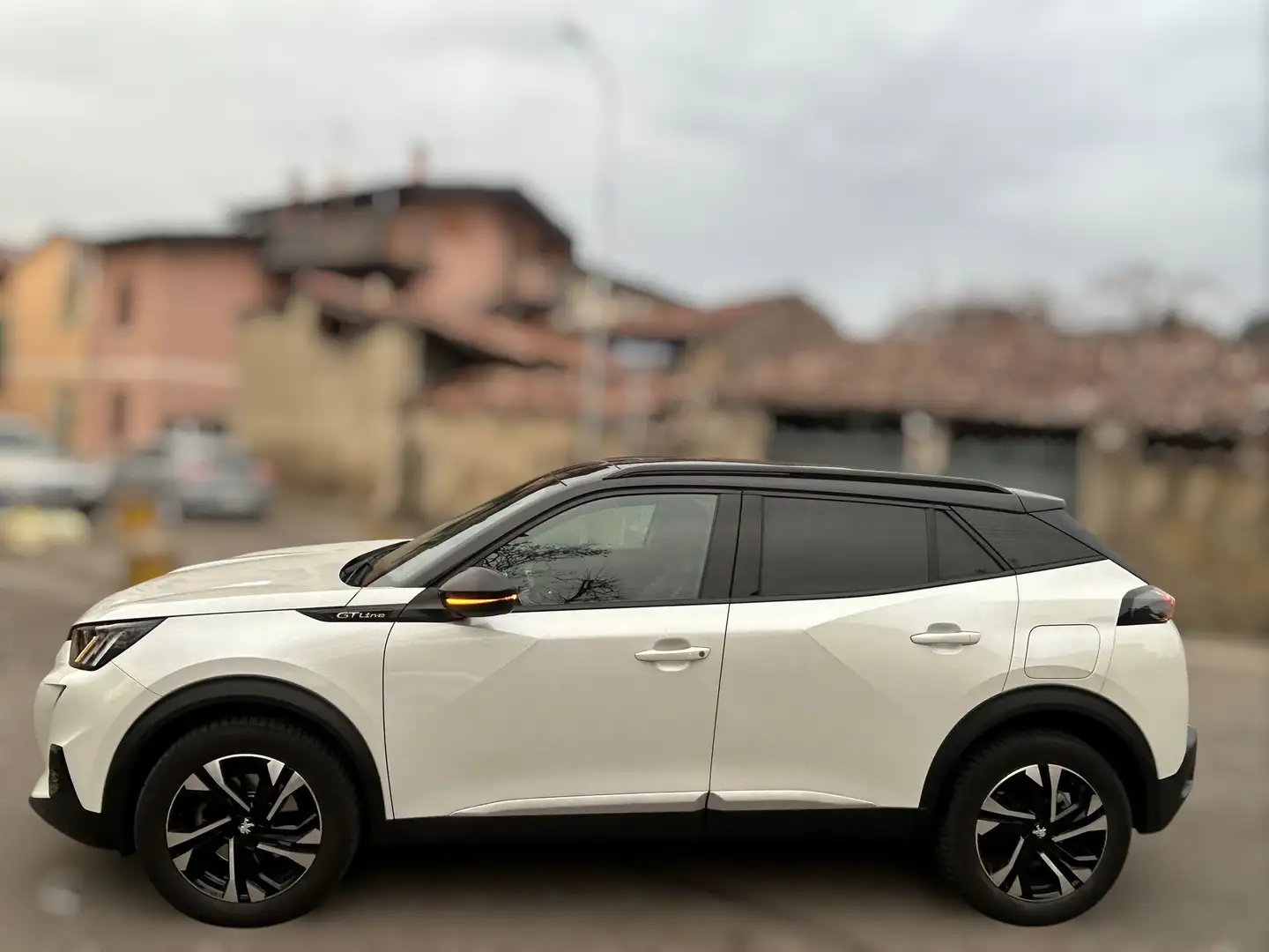 Peugeot 2008 1.5 bluehdi GT Line - ANCHE PER NEOPATENTATI Weiß - 2