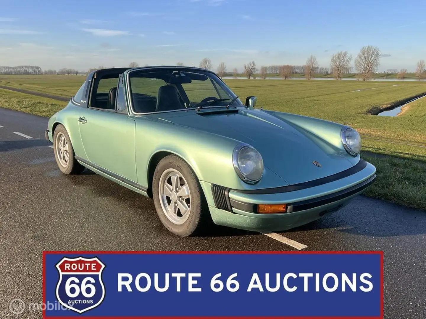 Porsche 911 Schwarz - 1