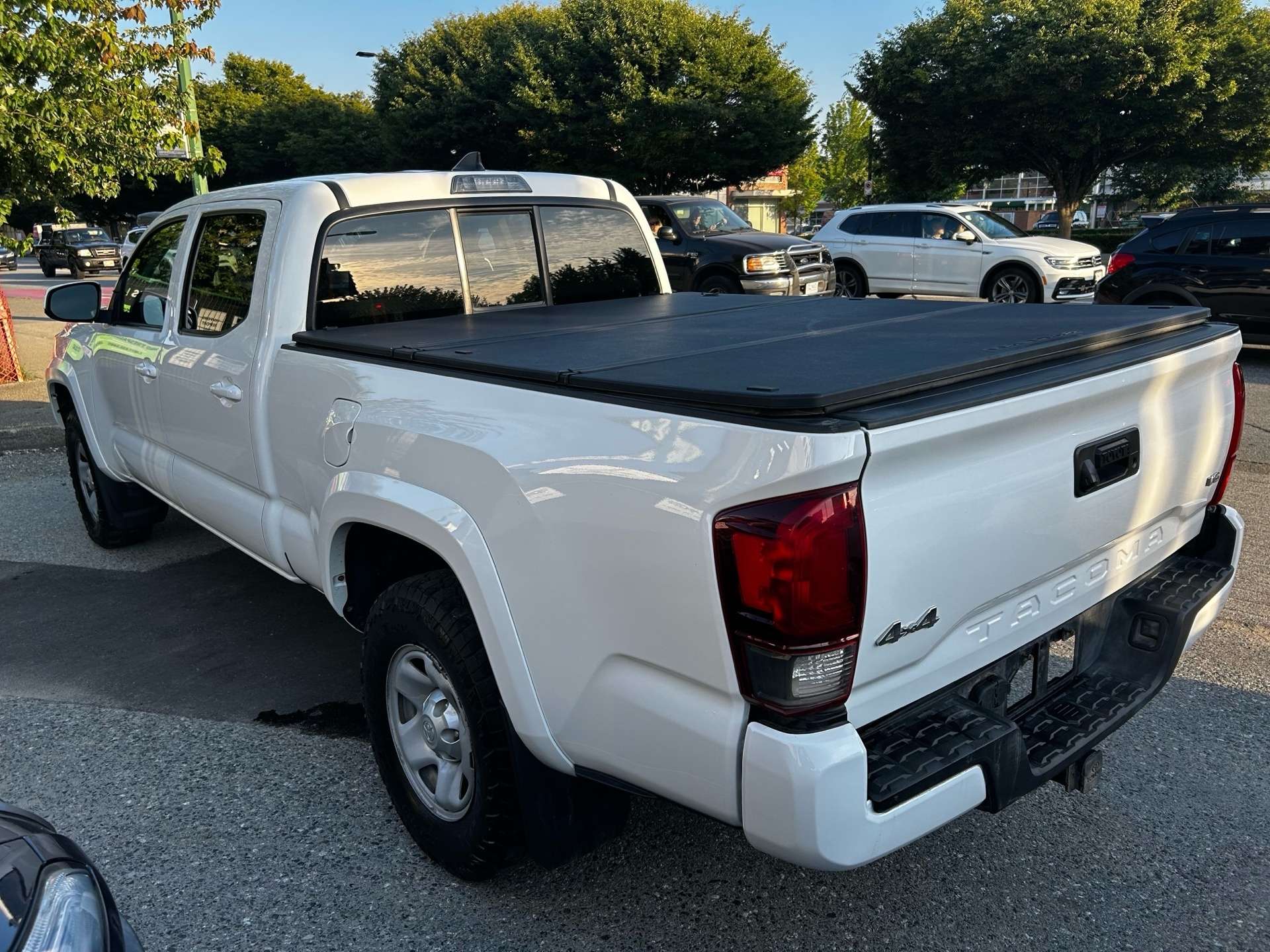 2023 Toyota Tacoma 4x4 Double Cab Auto — снимка 1