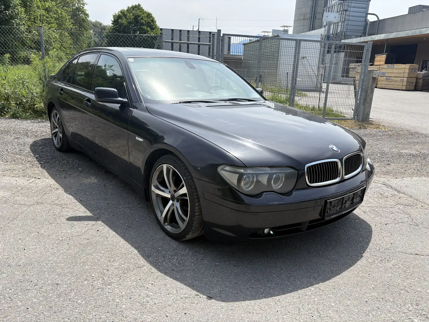 BMW 730 730d E65 Aut. Schwarz - 2