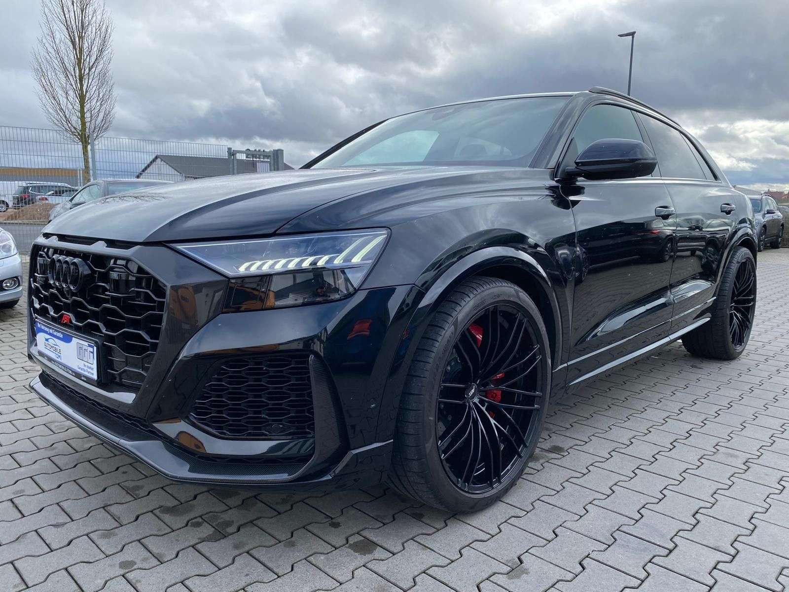 Second hand Audi Rsq8 
