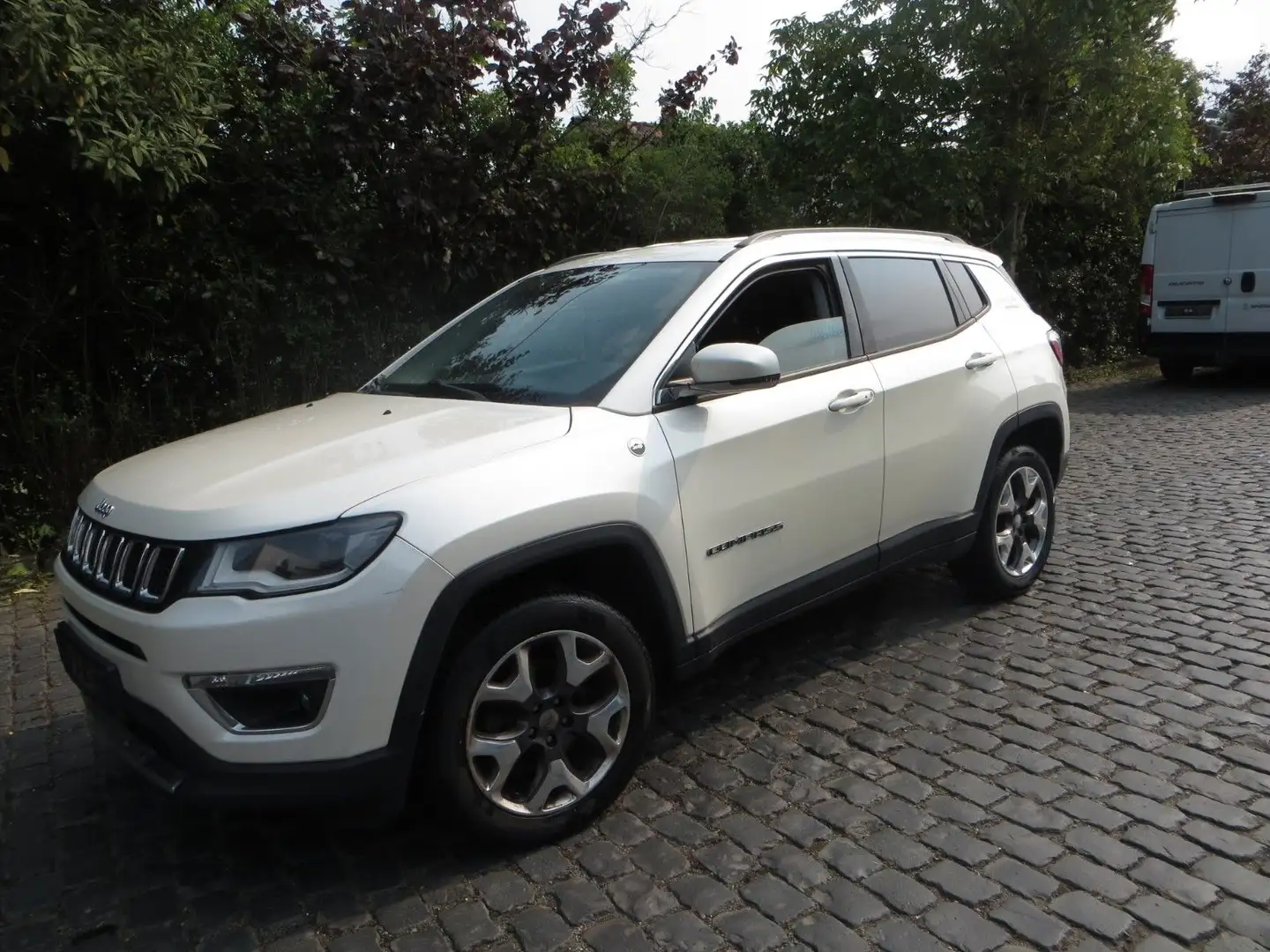 Jeep Compass Active Drive Limited Weiß - 2