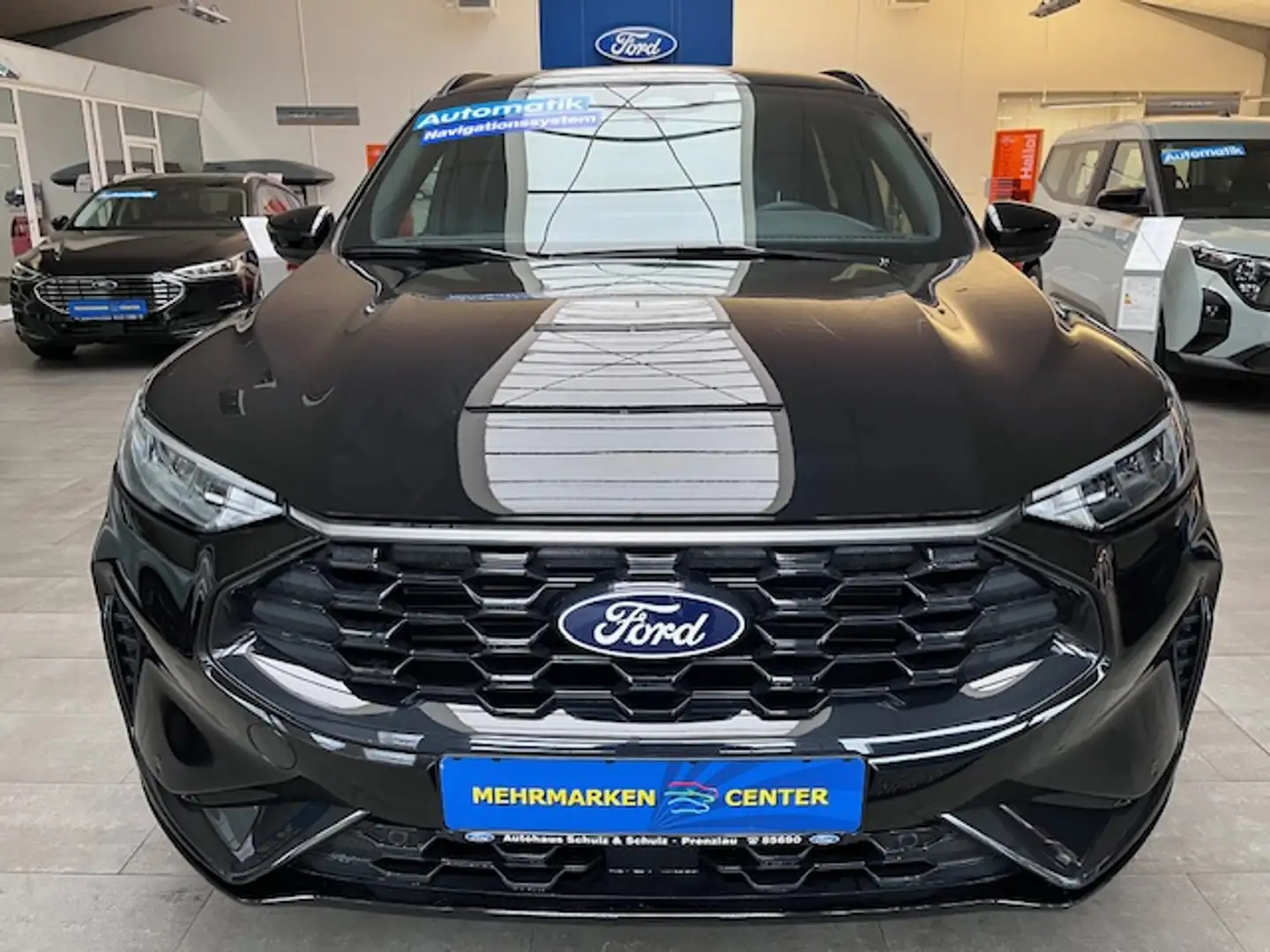 Ford Kuga 1.5 EcoBoost  ST-Line mit Winter-Paket Schwarz - 2