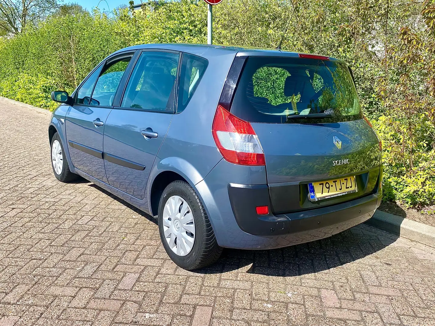Renault Scenic 1.6-16V Business Line Clima|Cruise|Nieuwe APK Grau - 2