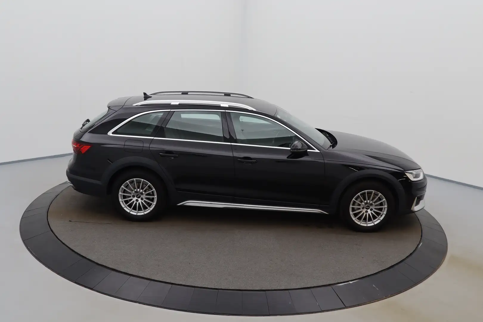 Audi A4 allroad 40 TDi S-Tronic Quattro Business+ Ed. LEDER/CUIR L Noir - 2