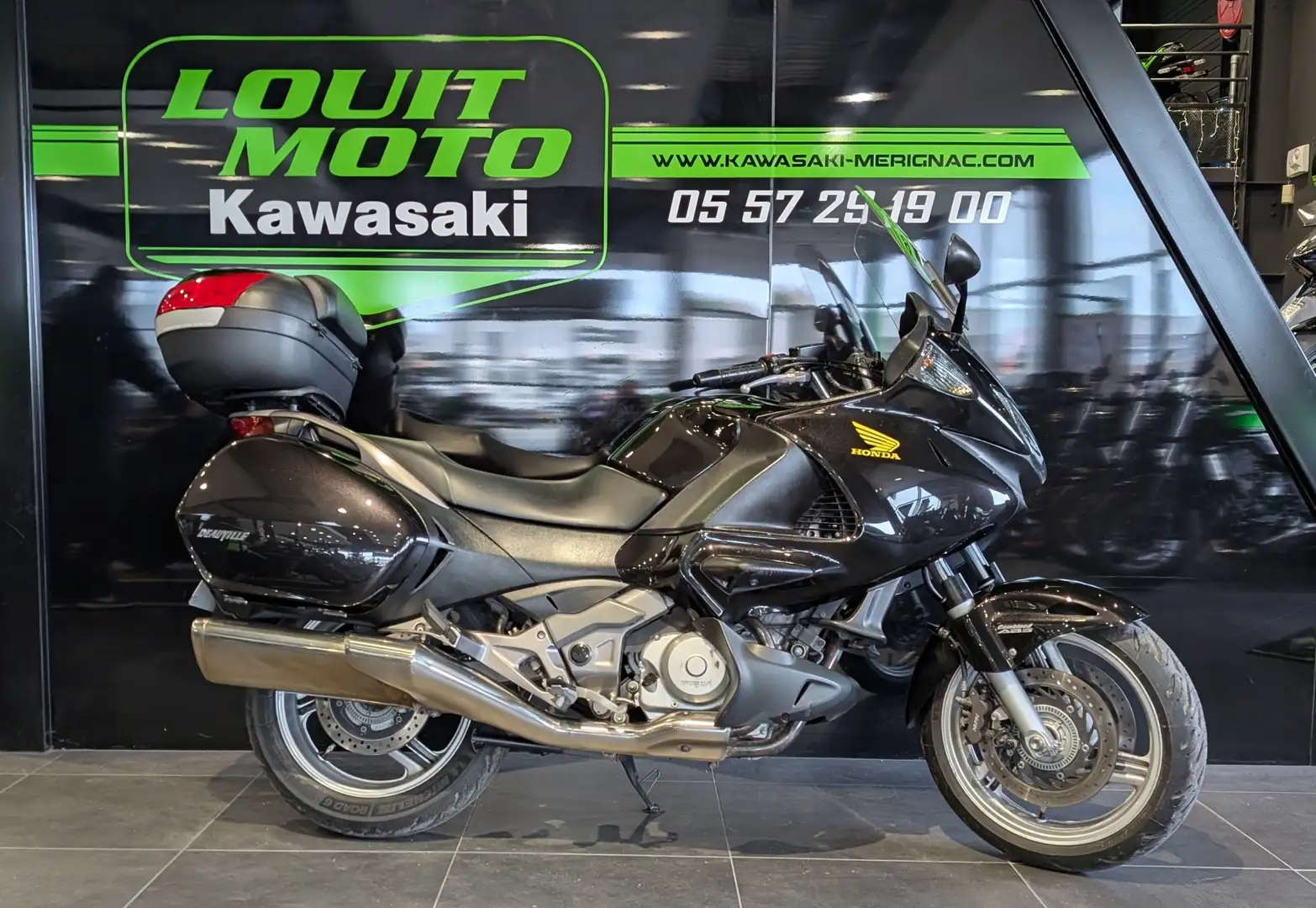 Honda Deauville Noir - 1